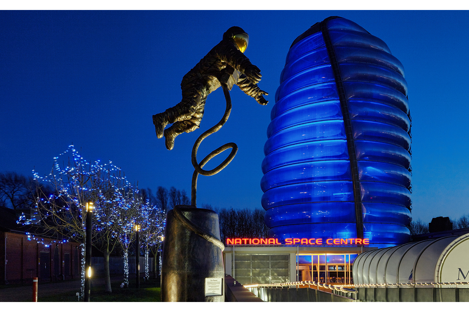 Architectural photography exterior: National Space centre, Leicester, Midlands, UK. Architect: Grimshaw architects. Image (C) Matthewlingphotography.co.uk