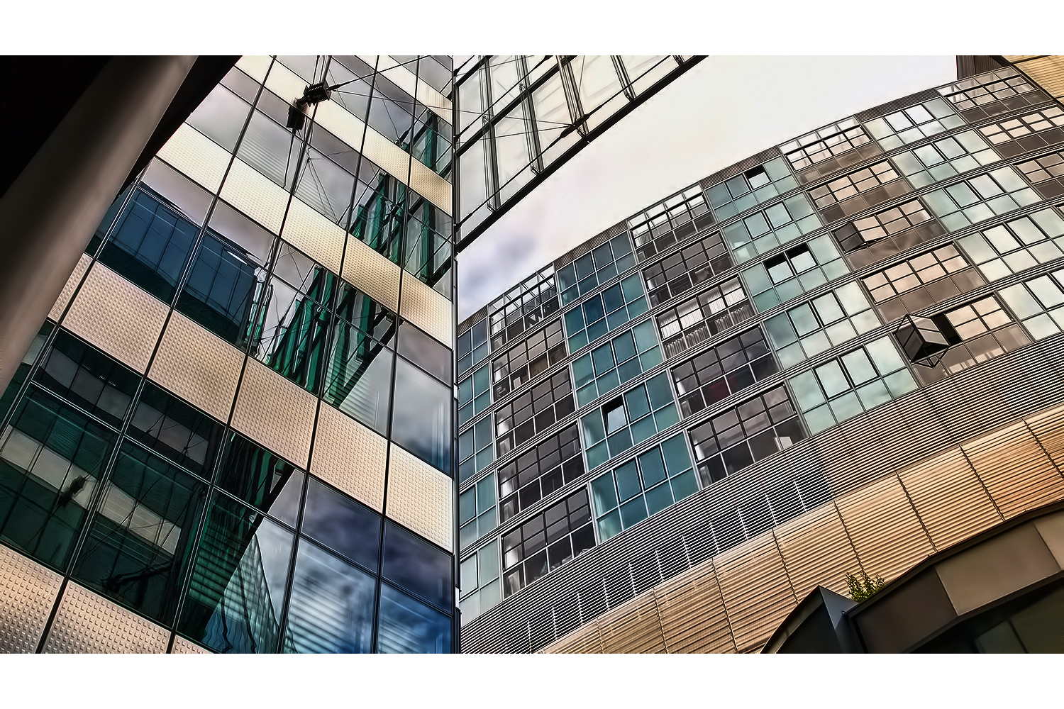 Architectural photography exterior: Sony Centre, Berlin, Germany. Image (C) Matthewlingphotography.co.uk