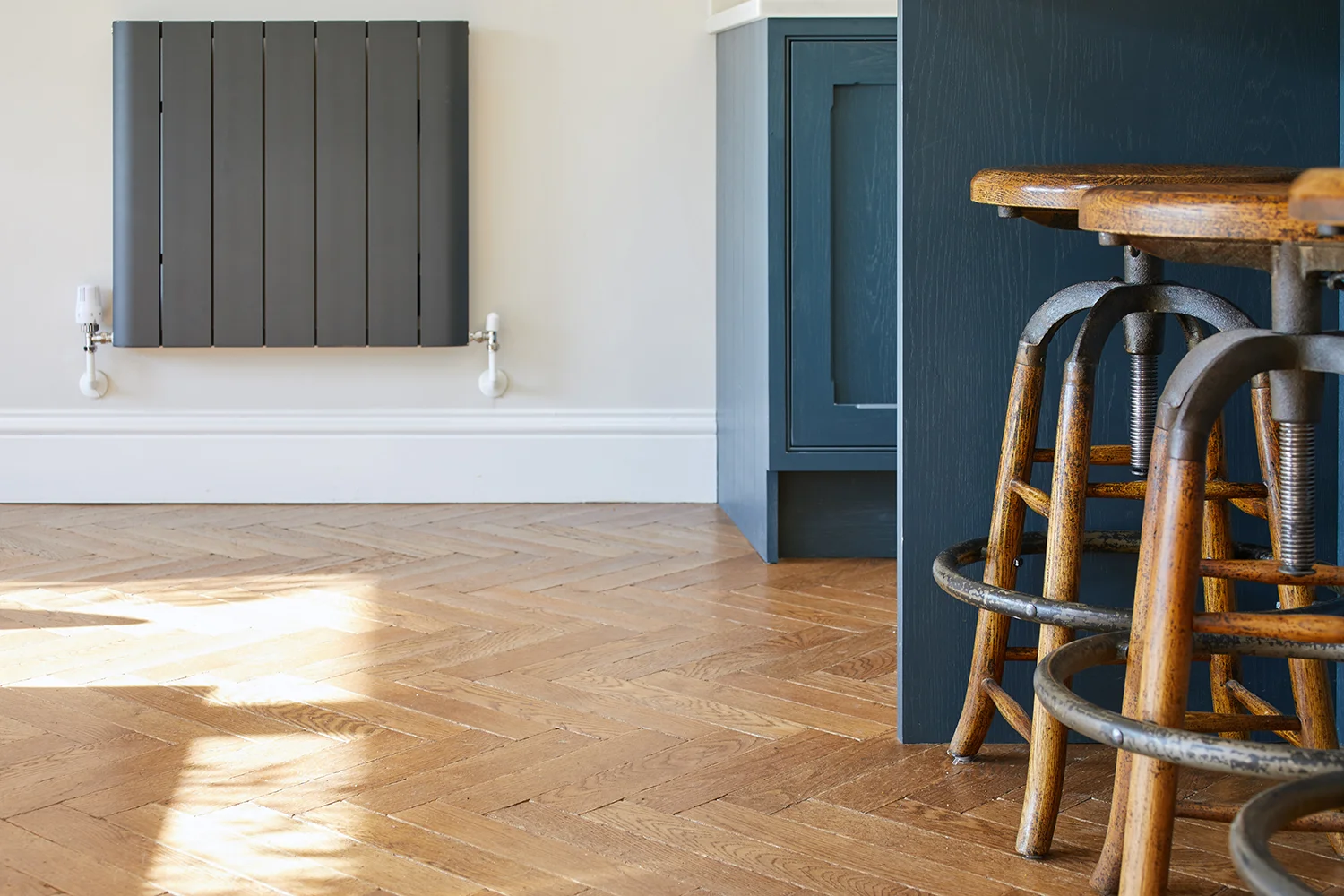 AshbyKitchenstooldetail.jpg