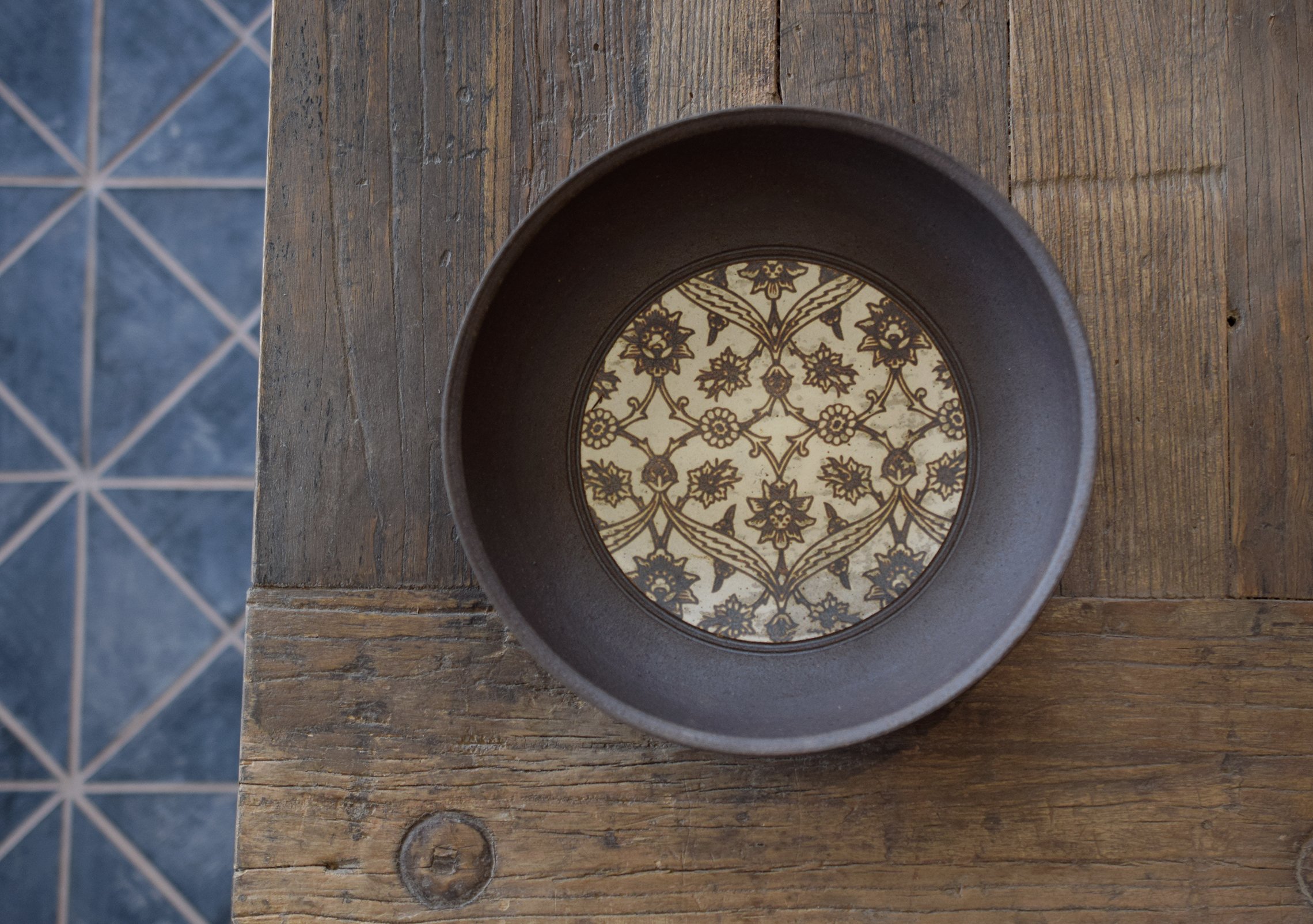 FLM-iznik-ServingBowl-3.jpg