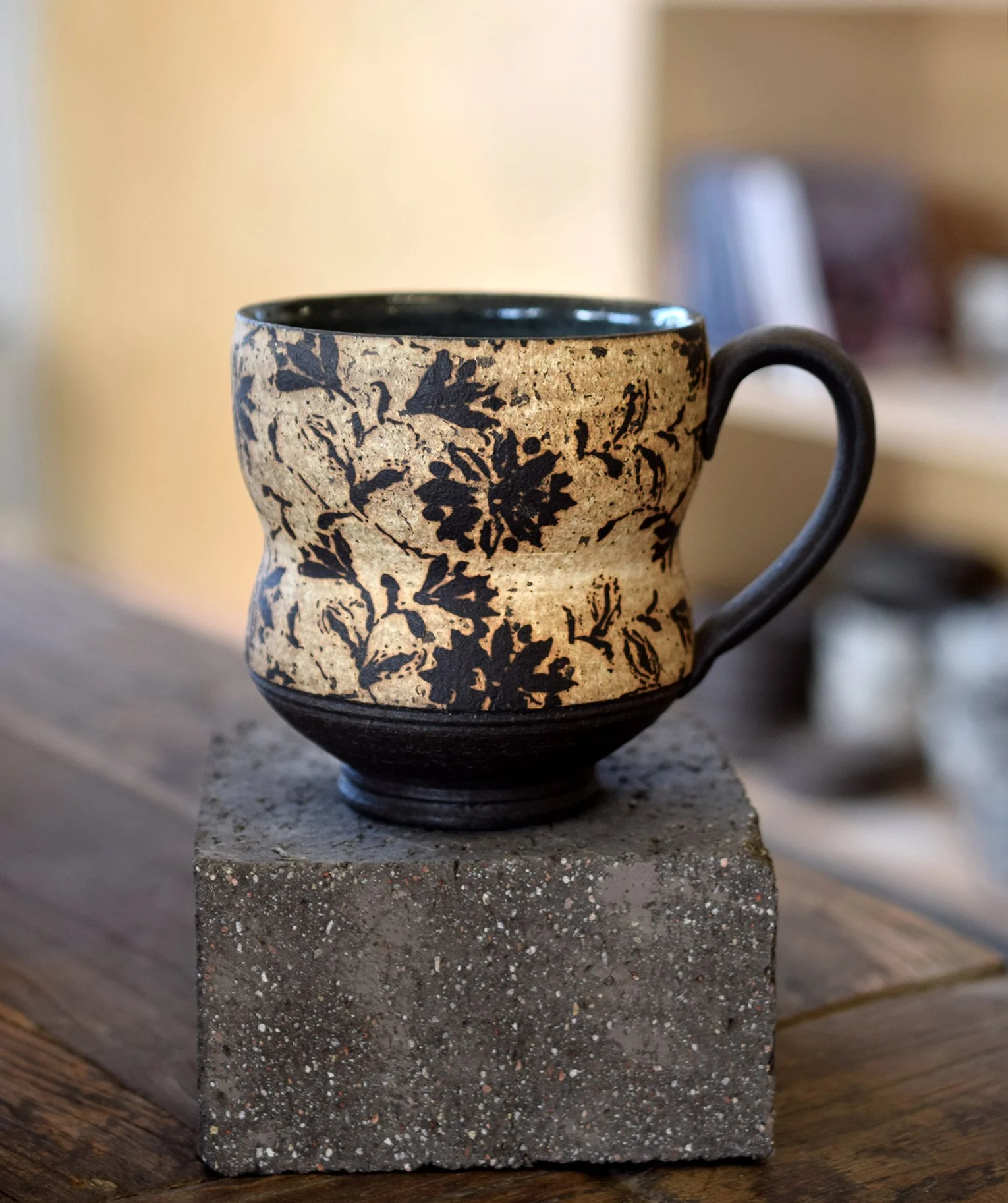 flm-floralmug1025.jpg