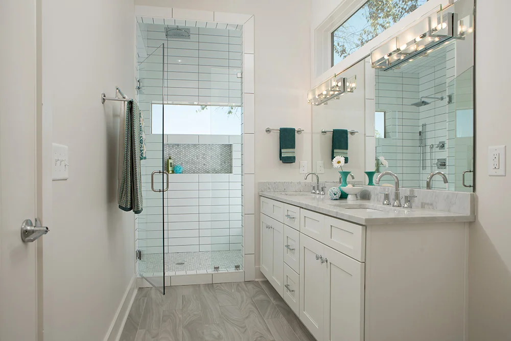 1503_bath_4.jpg