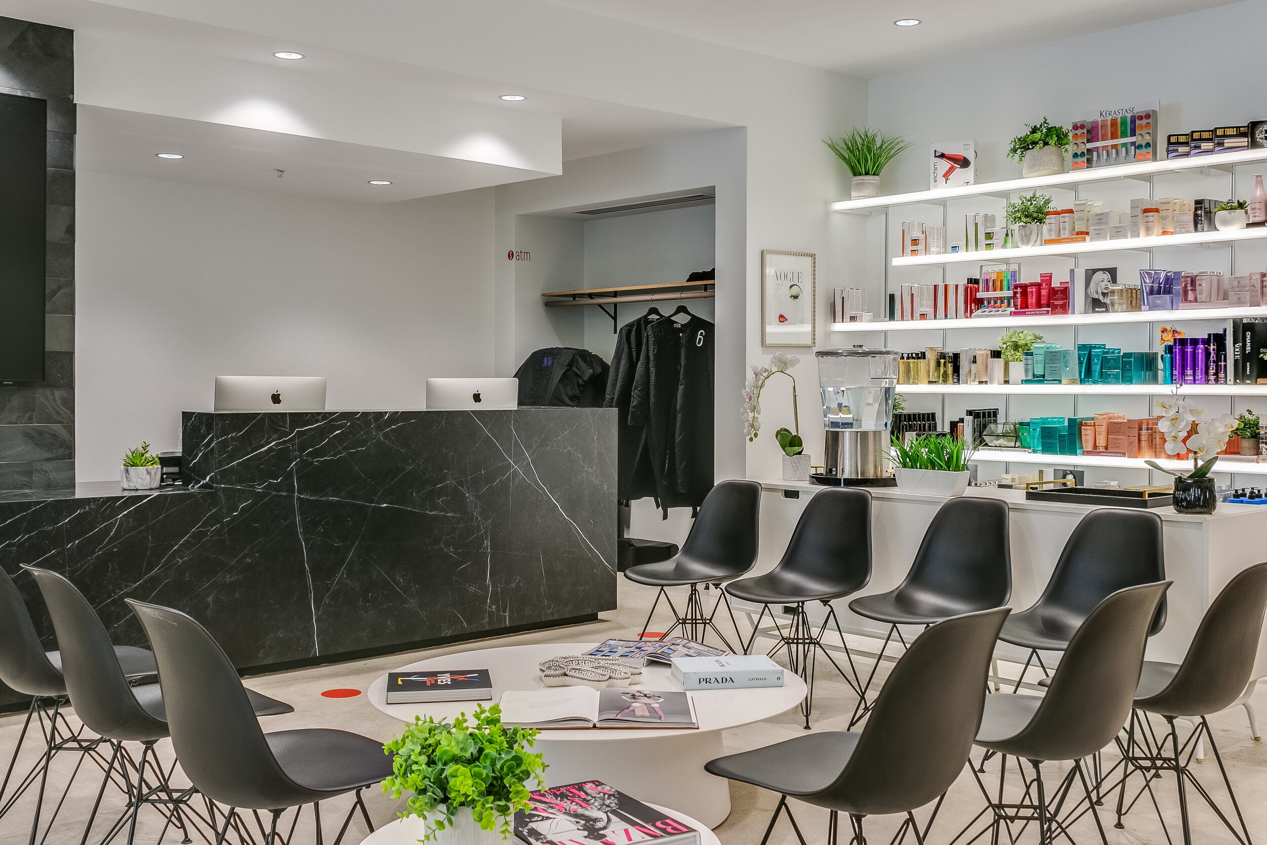 6 Salon