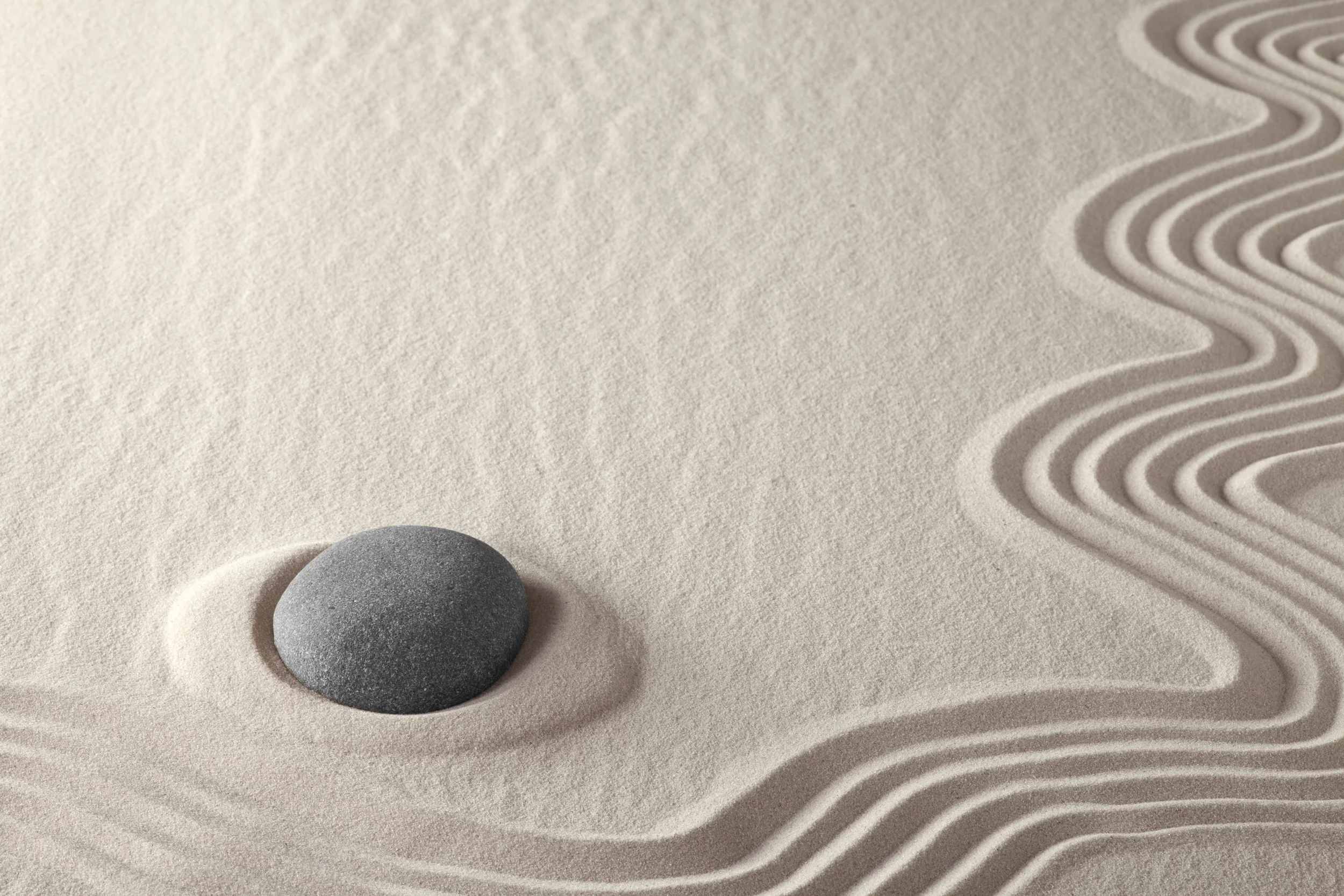 japanese-sand-carving-relaxing-calming.jpg