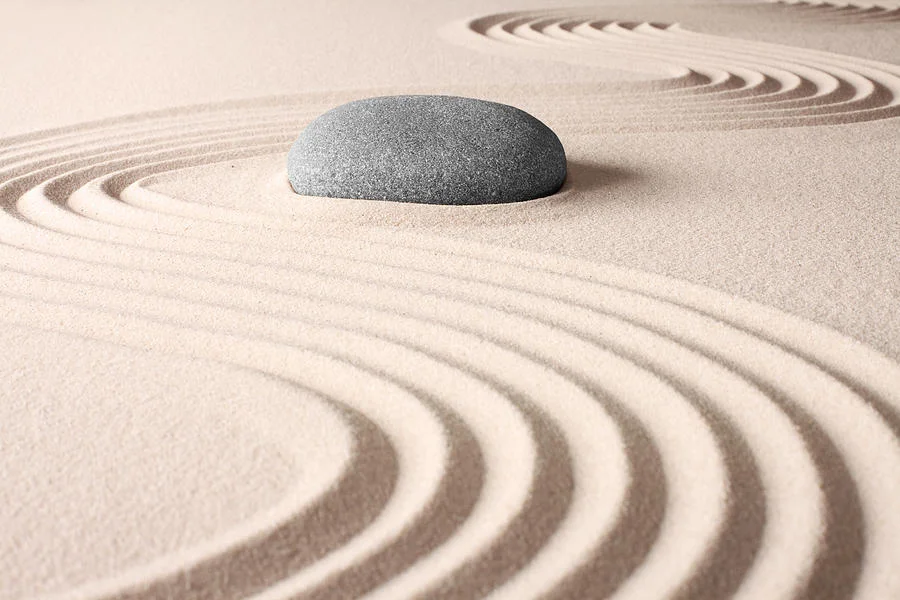 3-japanese-zen-garden-dirk-ercken.jpg
