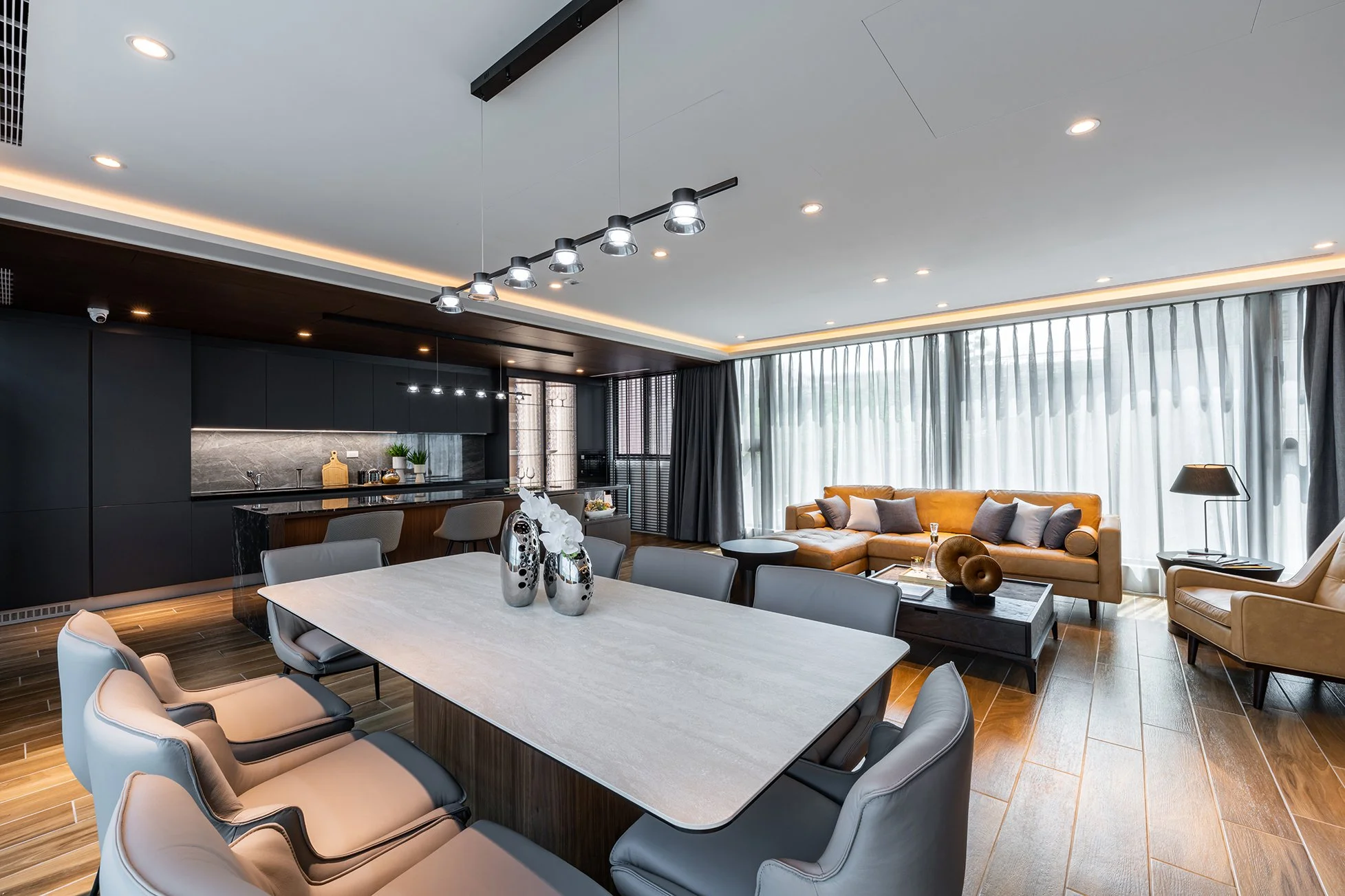 以頂級的空間語彙，打造極致質感的專屬私宴交誼空間。