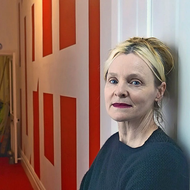 AT HOME WITH VISUAL ARTIST ROSE NOLAN