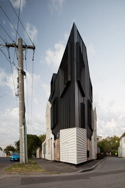 oof-acute-house-nic-granleese-test