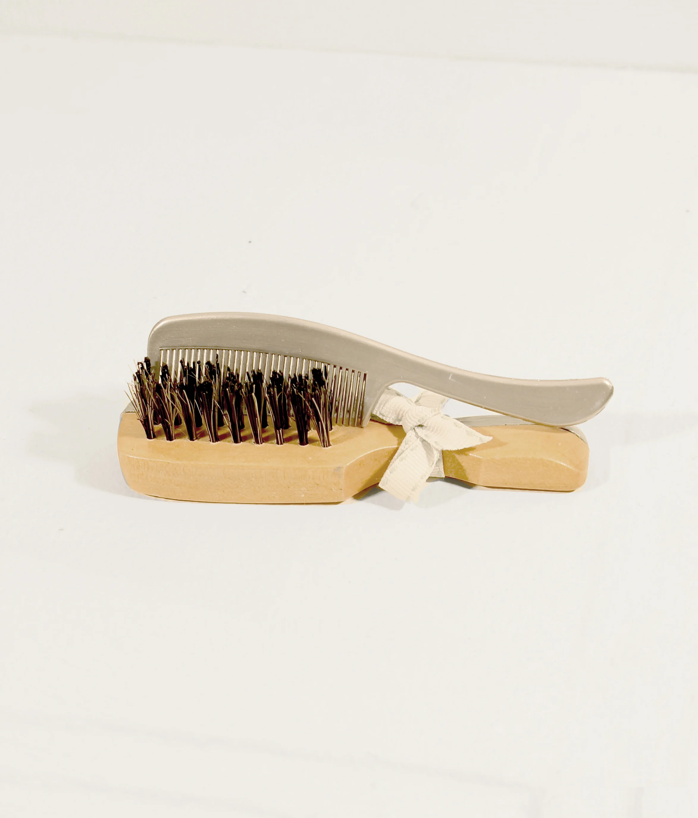 brush1c.jpg