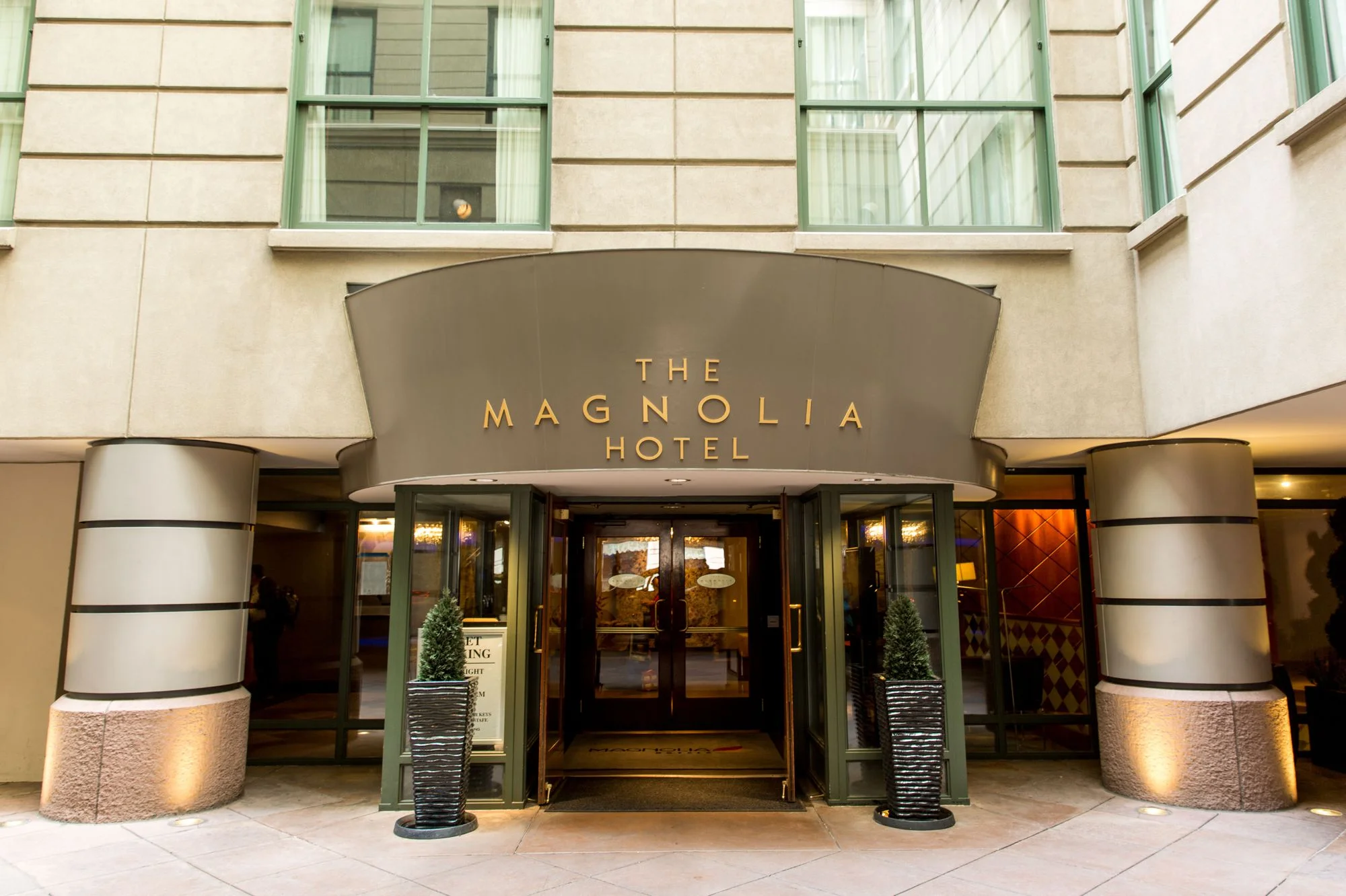 Magnolia Hotel's front entry