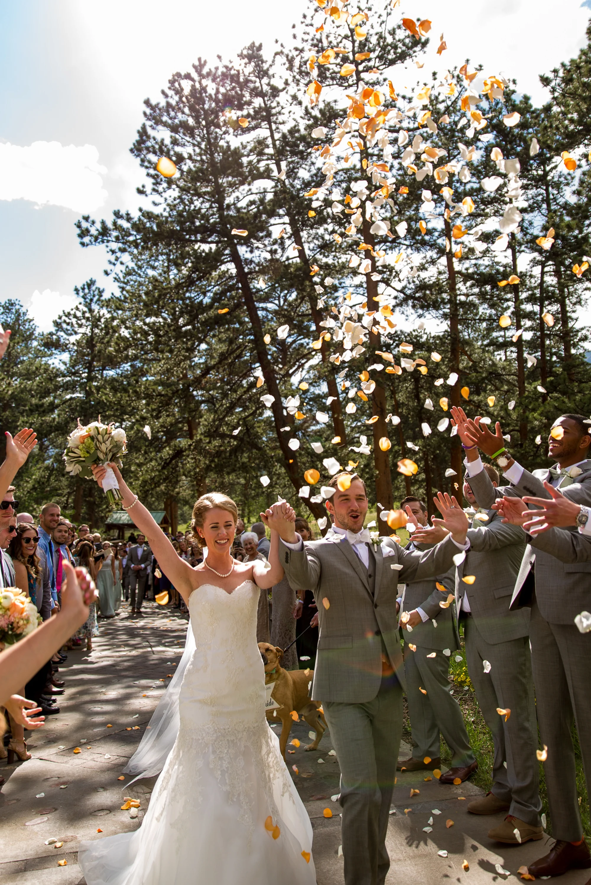 Della Terra Mountain Chateau Wedding Photographer