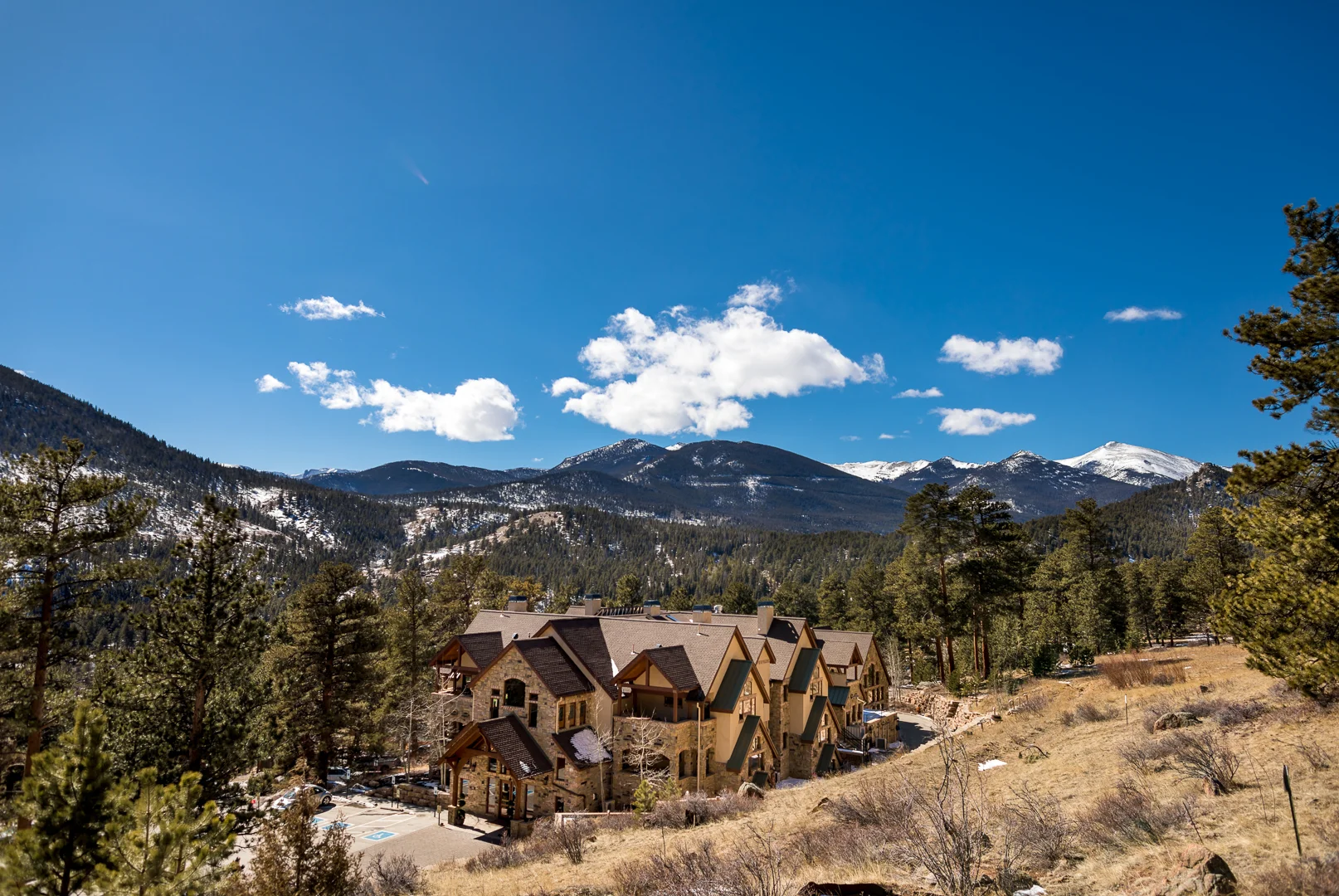 Estes_Park_Wedding_Elopement_Photographer_0001.jpg