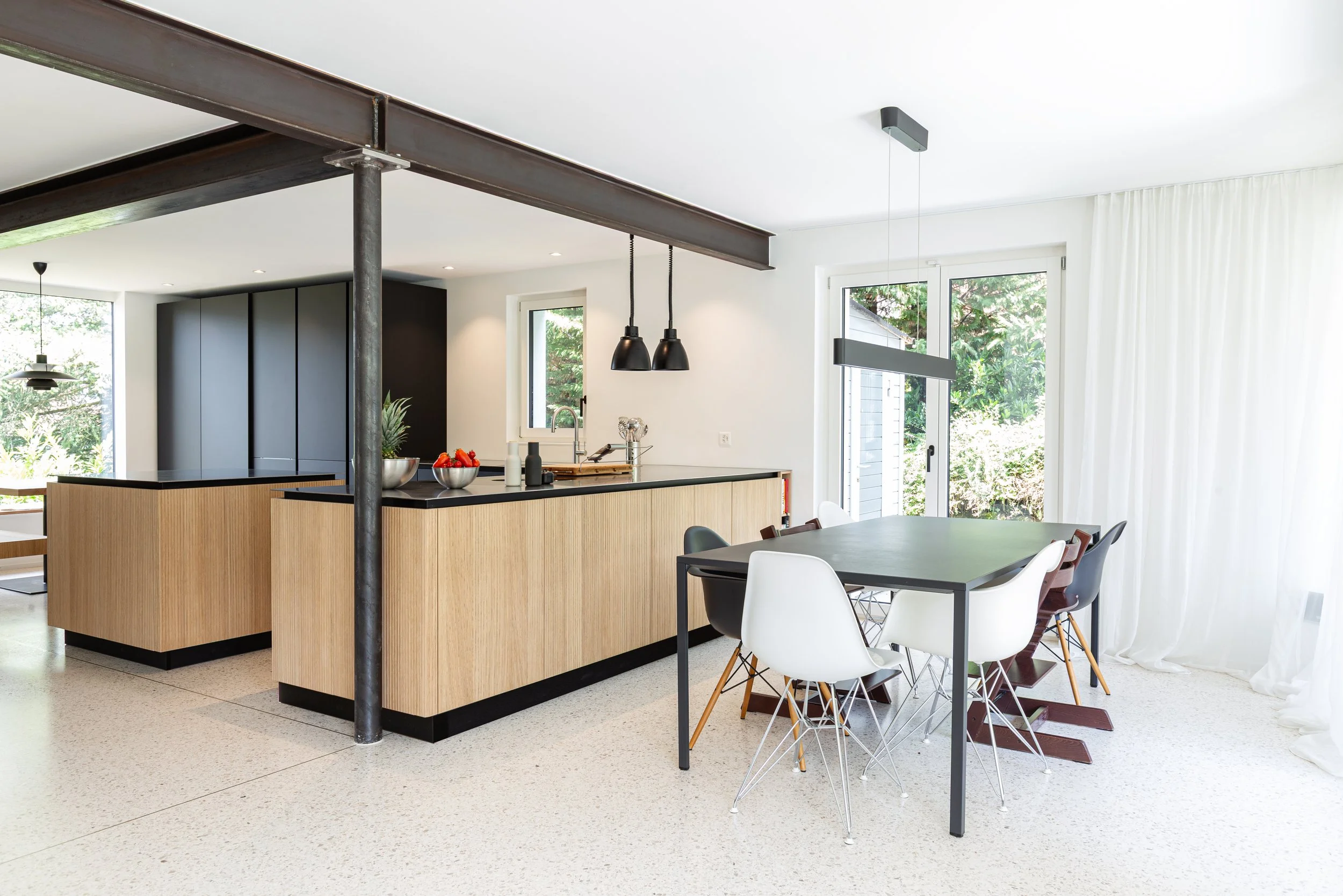 EGGER Architektur_Umbau_Baselstadt_Bettingen_Esszimmer_Küche.jpg