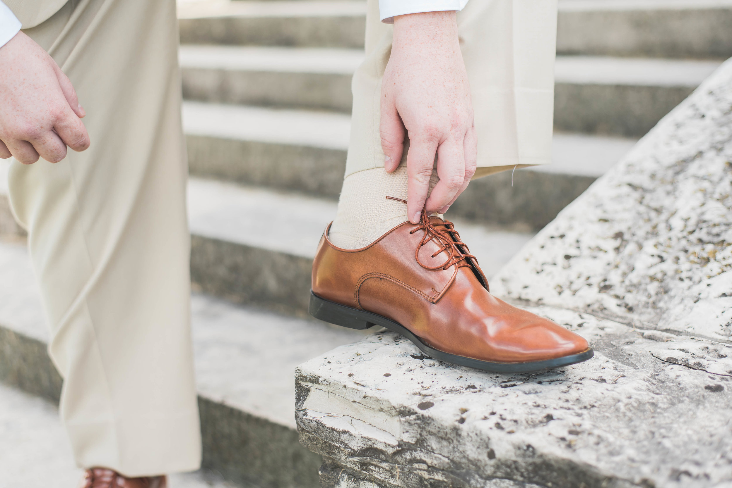 groom shoes