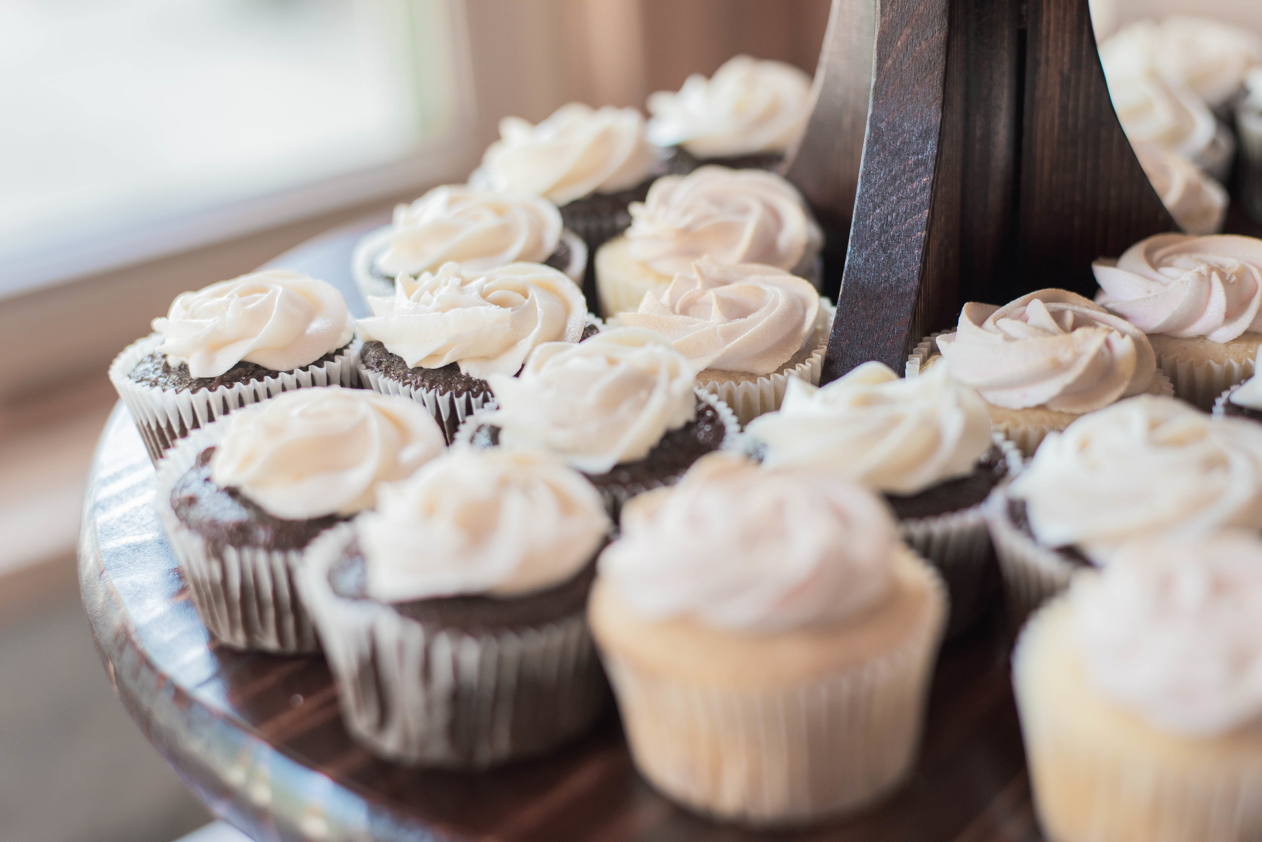 wedding cupcakes