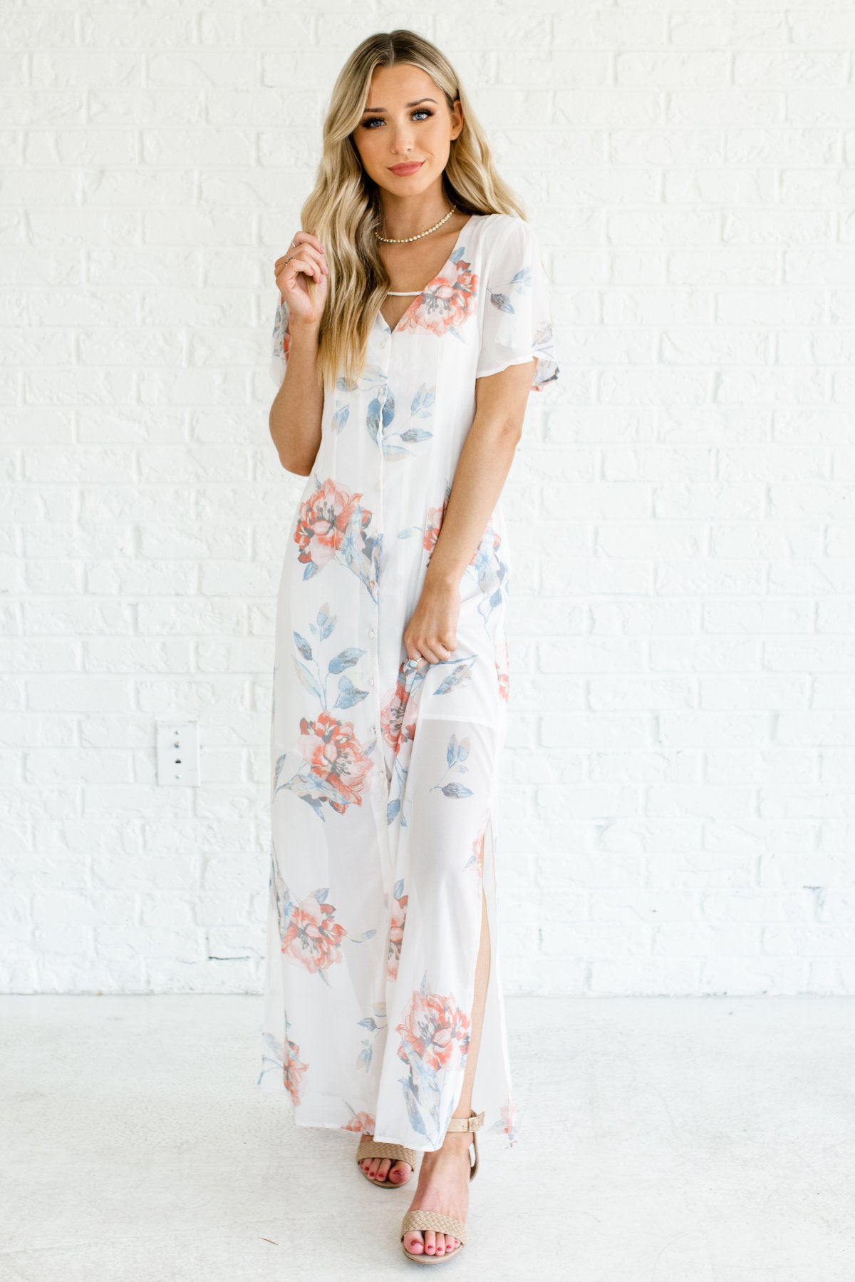 Peaceful_Mornings_White_Floral_Maxi_Dress_Full_Front_2000x.jpg