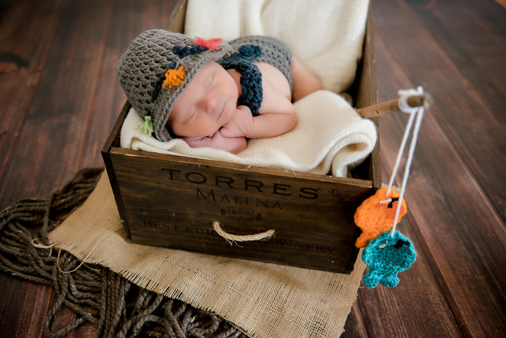  Illinois newborn photographer, central Illinois newborn photographer, Bloomington Illinois newborn photographer, springfield Illinois newborn photographer, Peoria Illinois newborn photographer, Decatur Illinois newborn photographer, Normal Illinois 