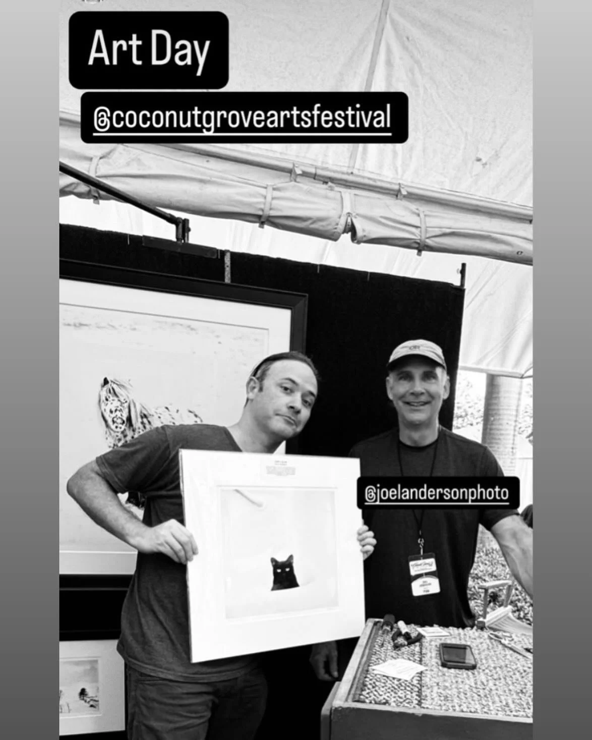 Last day for @coconutgroveartsfestival (thanks to @matiasfonts for the pic from day 2)

#coconutgroveartsfestival
