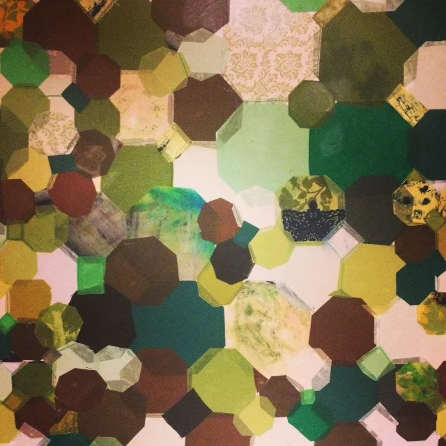  Andrea's kitchen wall. The photo is not what's creating the pixilation, its the layers of fabric that are solid and transparent that is creating the effect. 
