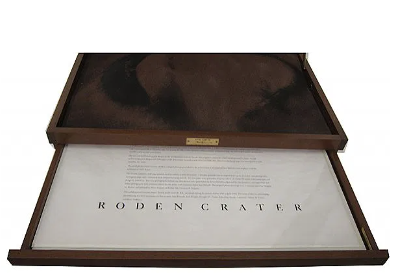 James Turrell (1943)