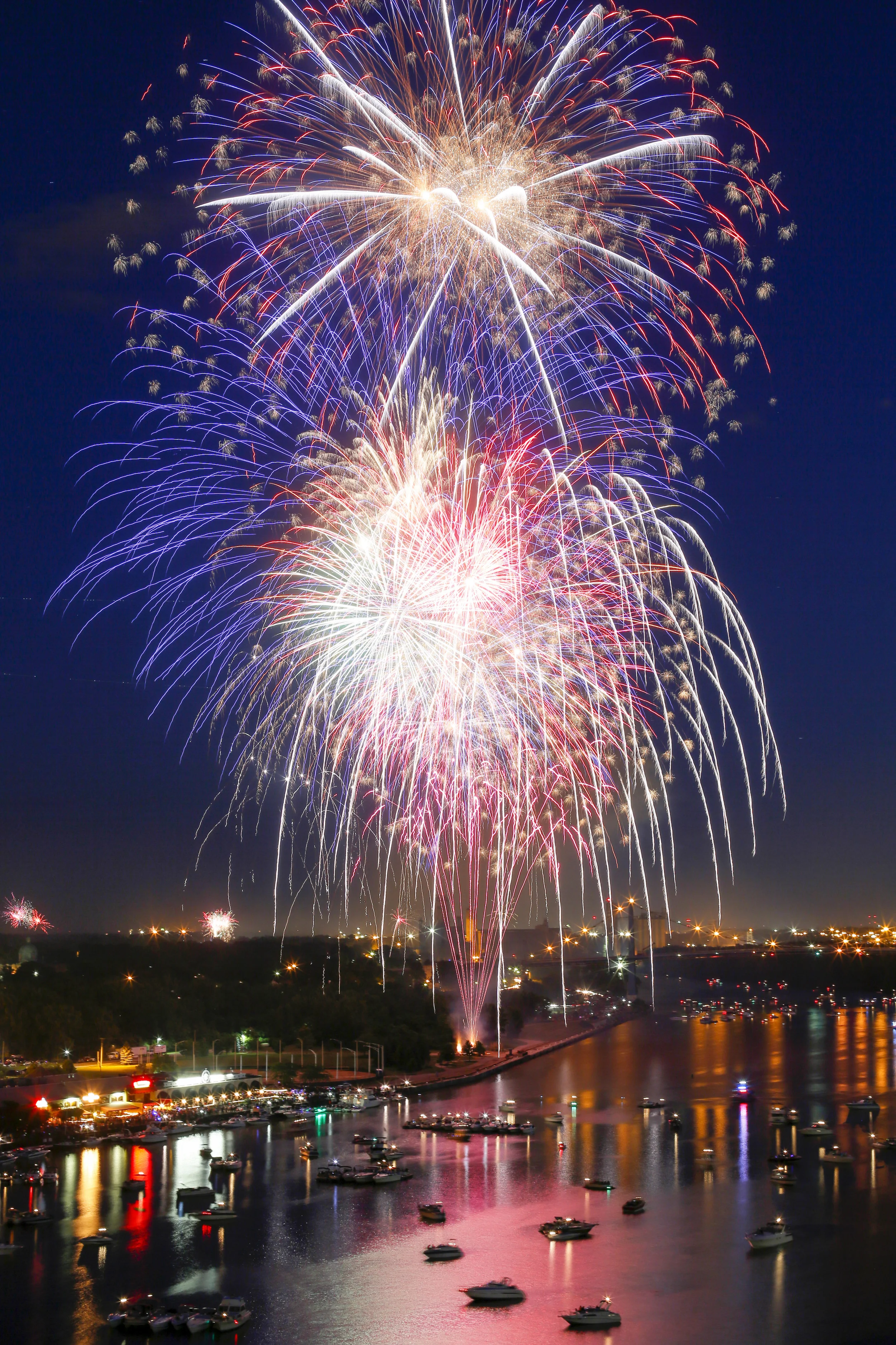 CTY_fireworks05p IG.jpg