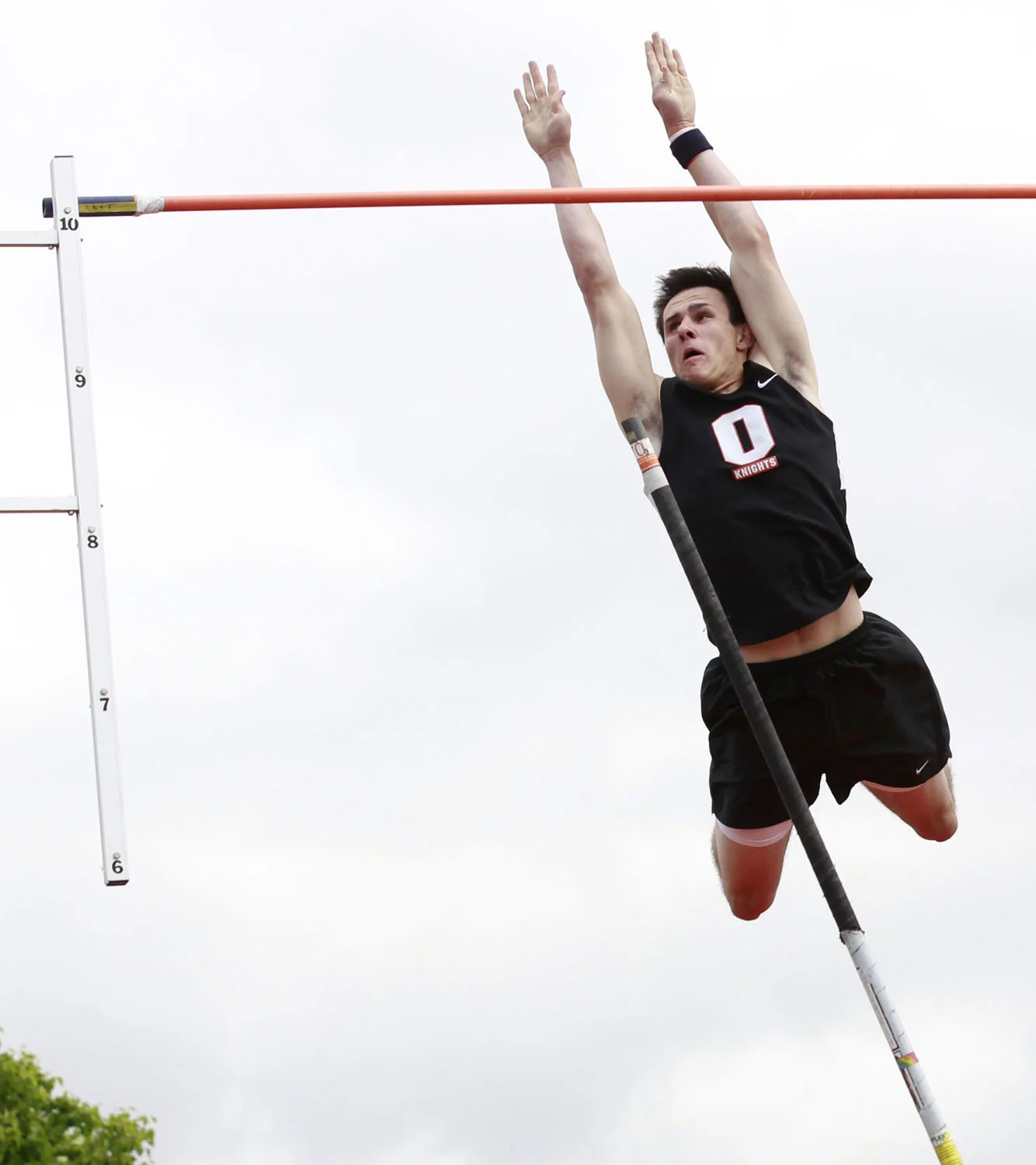 SPT_NBCtrack17p.jpg