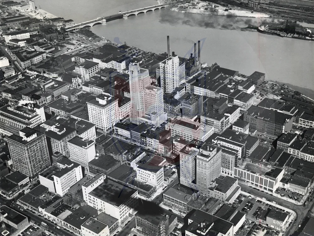 DOWNTOWN TOLEDO AERIAL, 1947