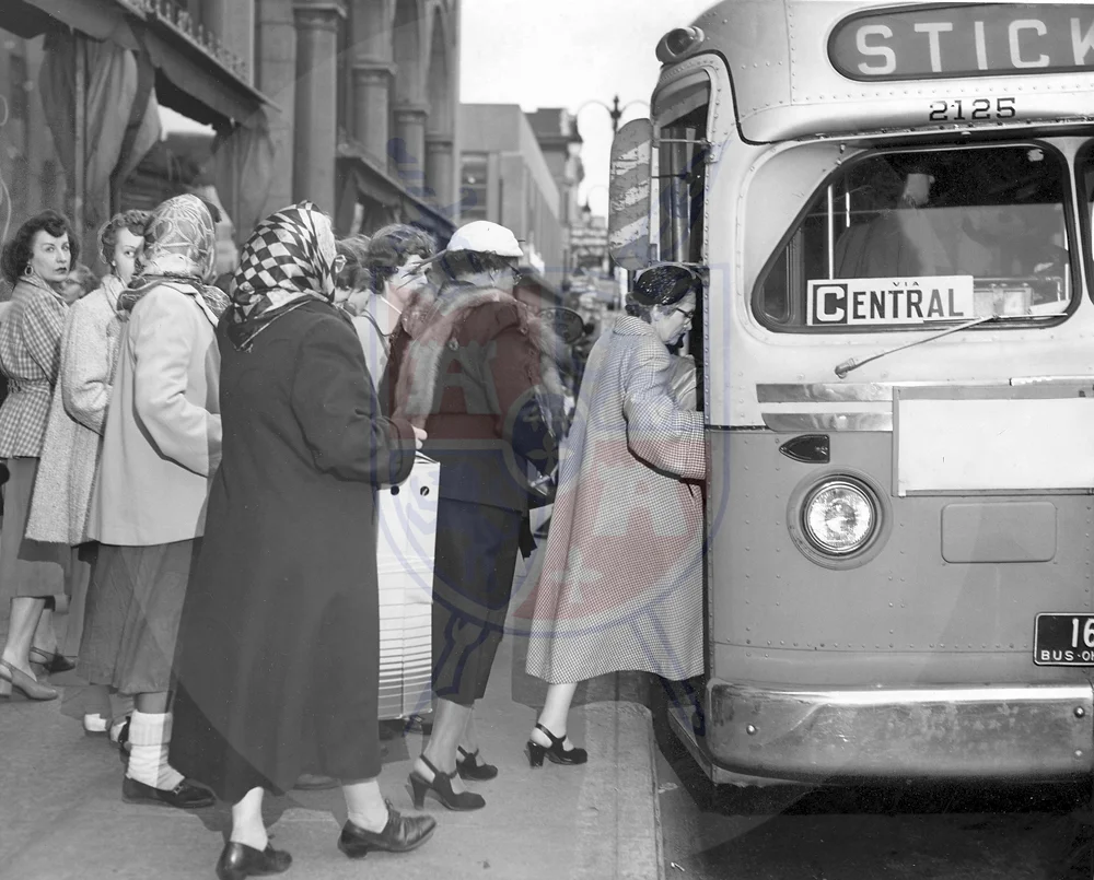 BUS RIDERS, 1954