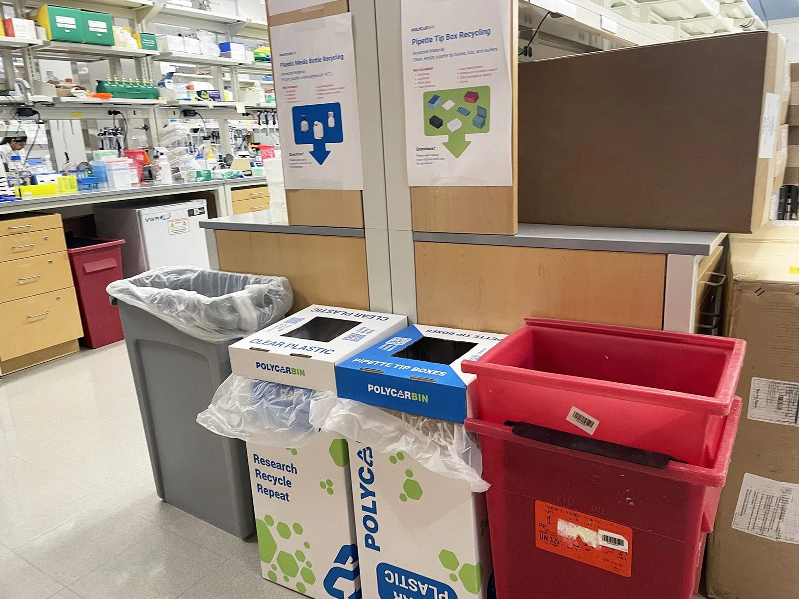 LabConscious_Blog_BostonChildrensHospitalGreen_recycling_area.jpg