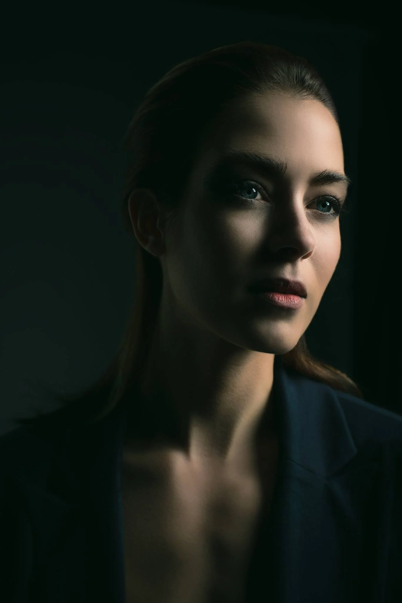 Photo by Gregory Neiser. Model Maggie Wissler. Styled by Courtney Lynn. Hair and makeup by Hannah Donovan.