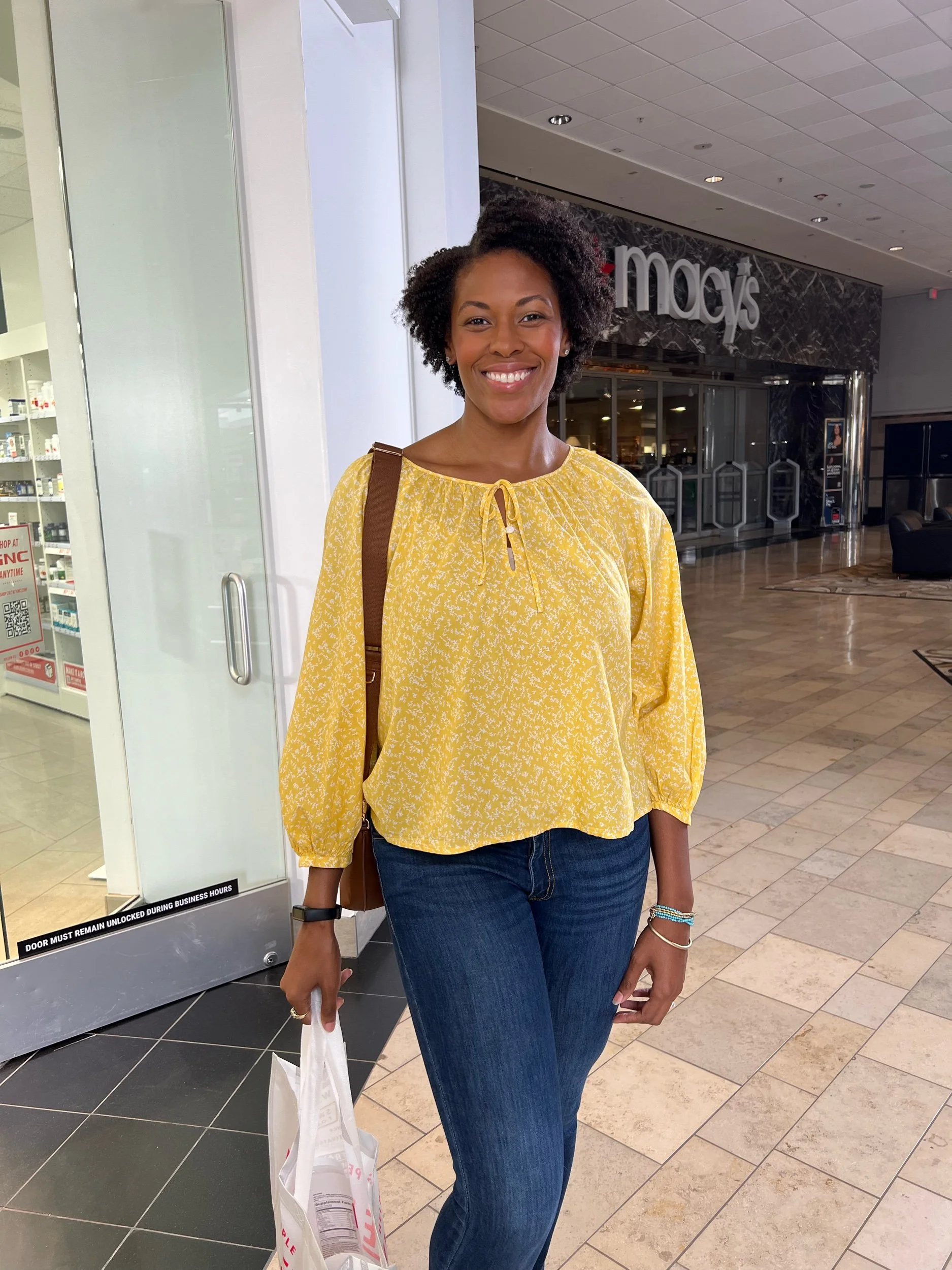  Alexis, customer, for GNC 