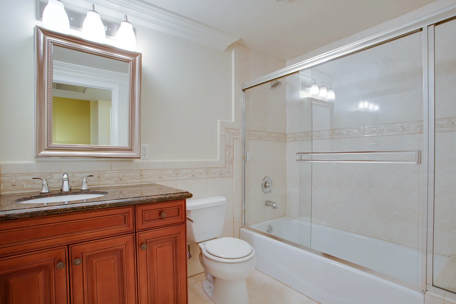 821 S 6th Burbank_MLS-20.jpg