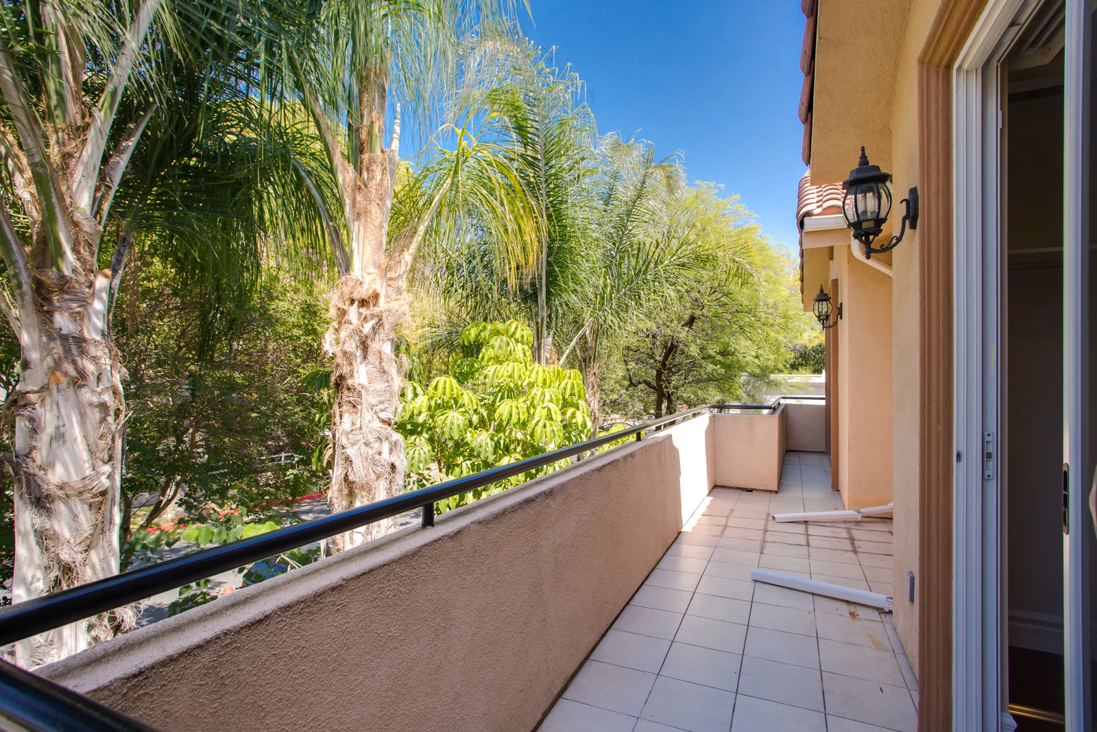 821 S 6th Burbank_MLS-25.jpg