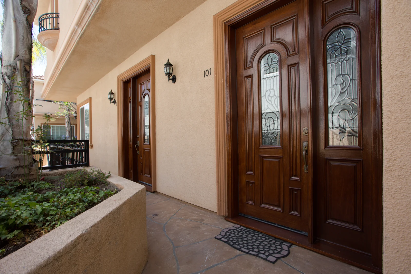 821 S 6th Burbank_MLS-34.jpg
