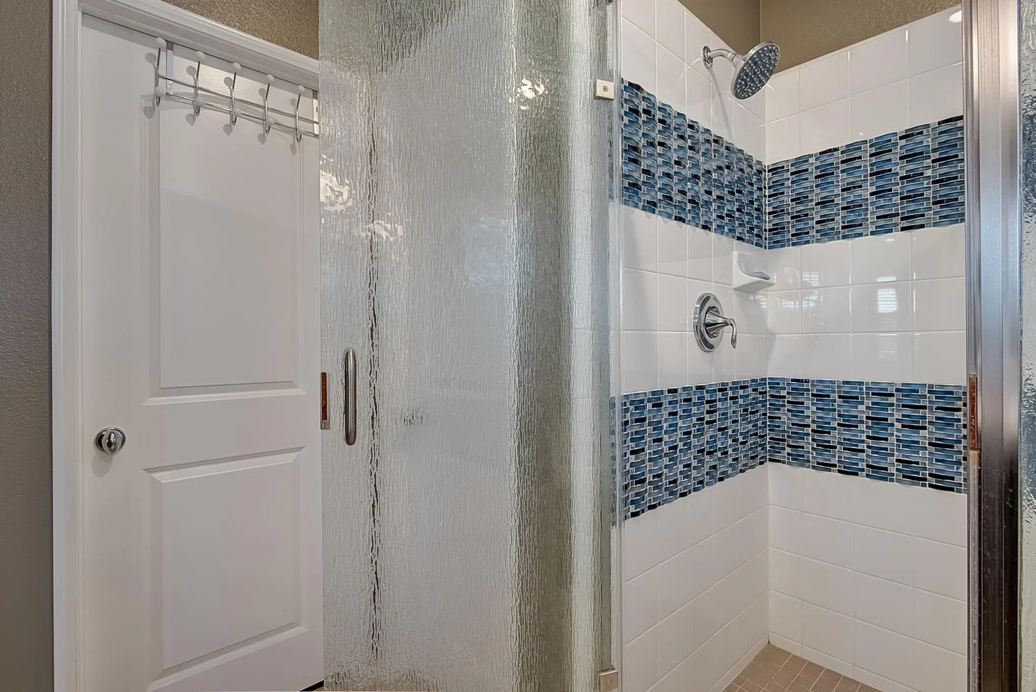 3745+Glen+Ave+Carlsbad+CA-large-025-83-3745+Glen+Ave+Carlsbad-1499x1000-72dpi.jpg