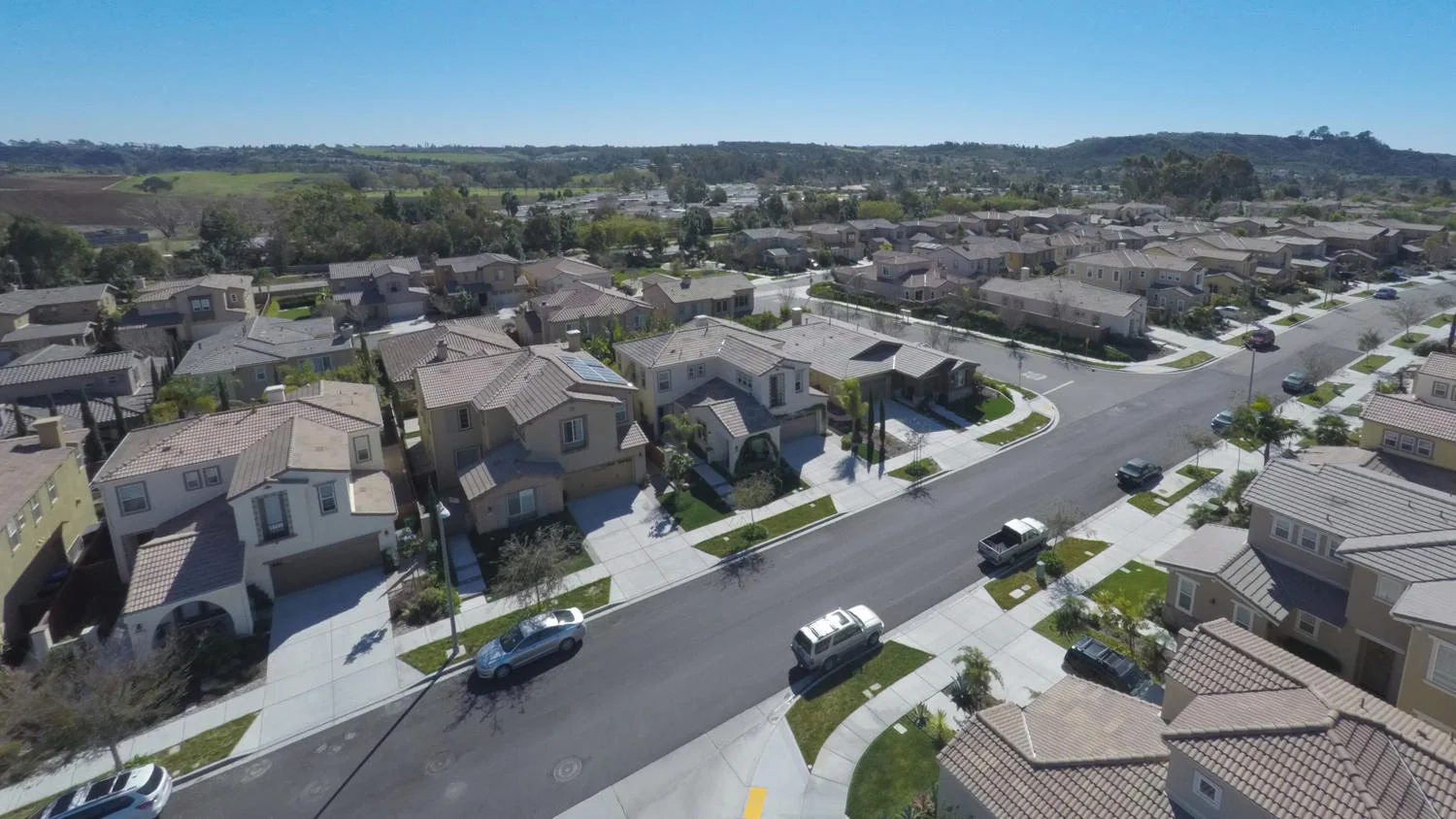3745+Glen+Ave+Carlsbad+CA-large-048-54-3745+Glen+Ave-1500x844-72dpi.jpg