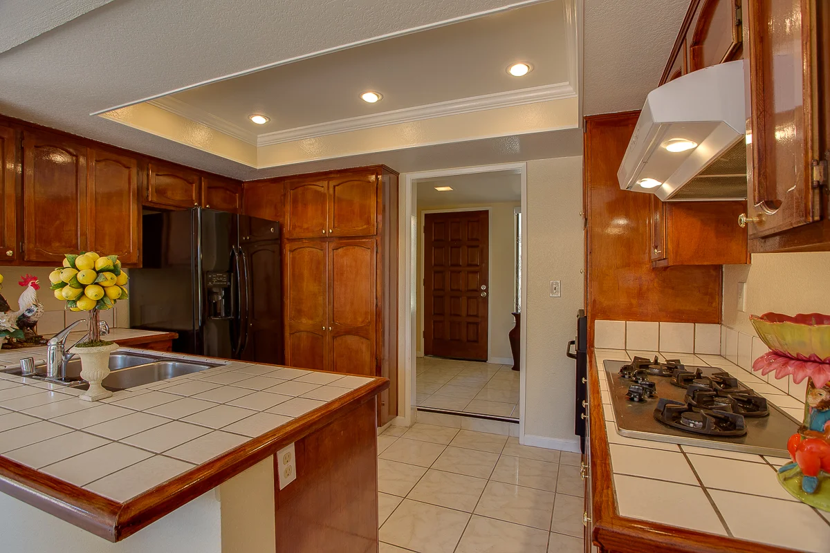 20915+Shellfish+HB_MLS-7.jpg