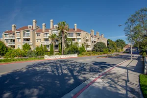 20371+Bluffside+Cir+B308_MLS-2.jpg