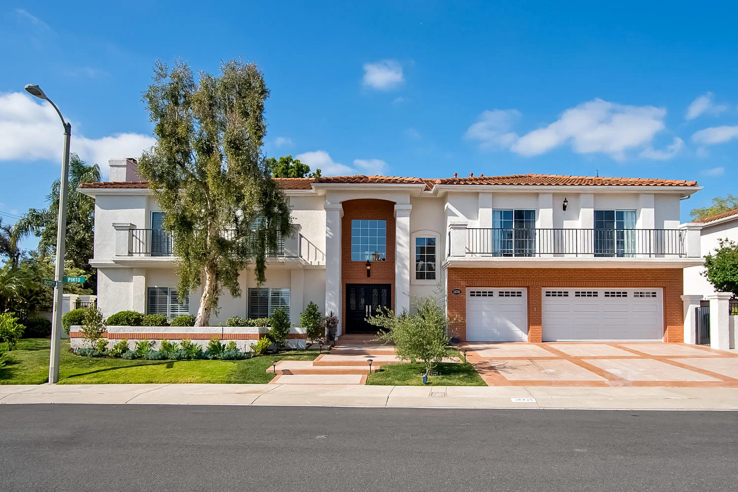 18781 Pinto Ln Santa Ana CA-large-001-11-18781 Pinto Ln N Tustin-1499x1000-72dpi.jpg