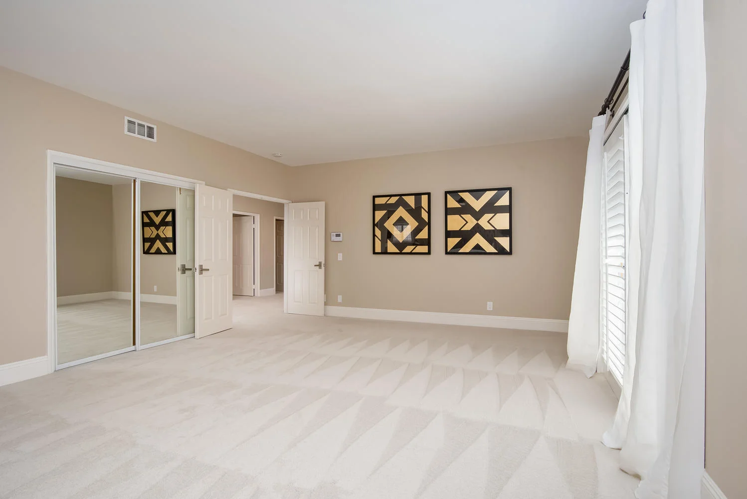 18781 Pinto Ln Santa Ana CA-large-051-57-18781 Pinto Ln N Tustin-1499x1000-72dpi.jpg