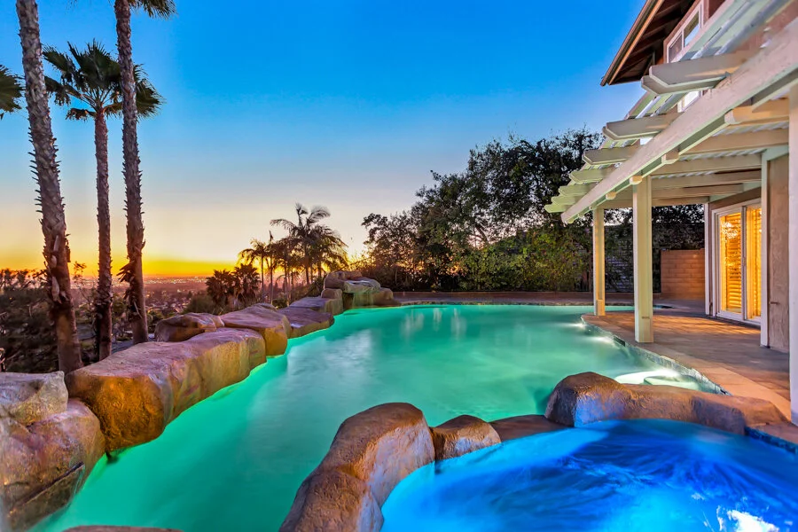 Timeless Pools_Portfolio_Small-6.jpg