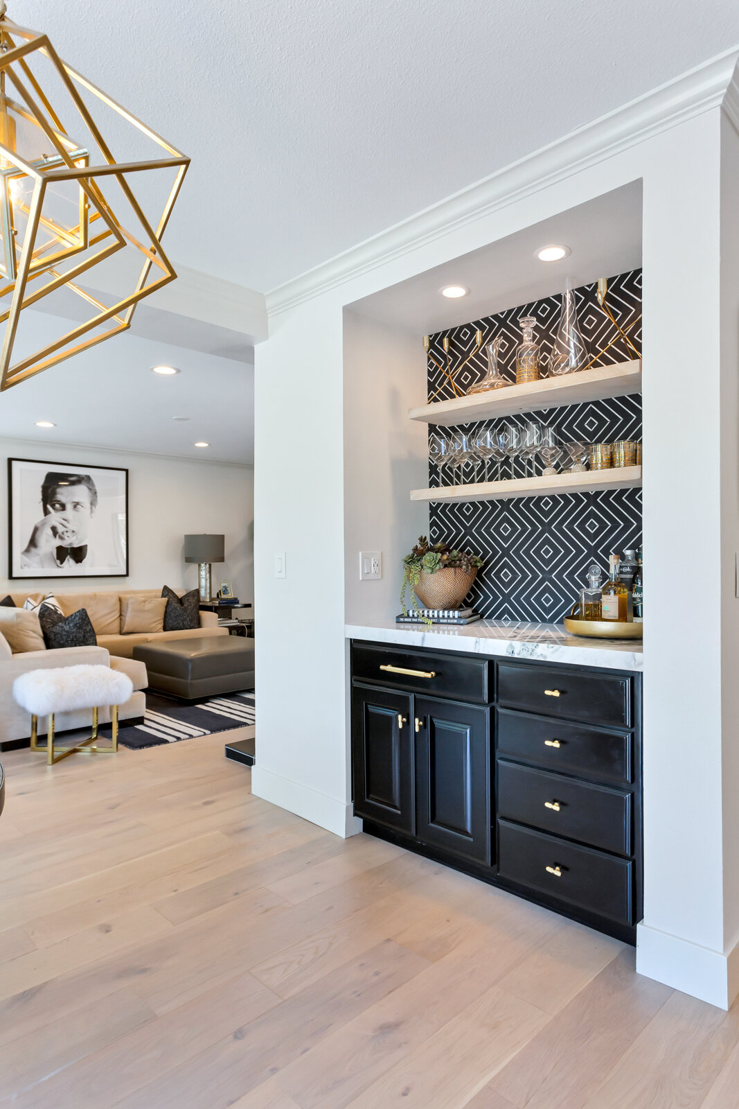 CK_138862 Gimbert Santa Ana_MLS-5.jpg
