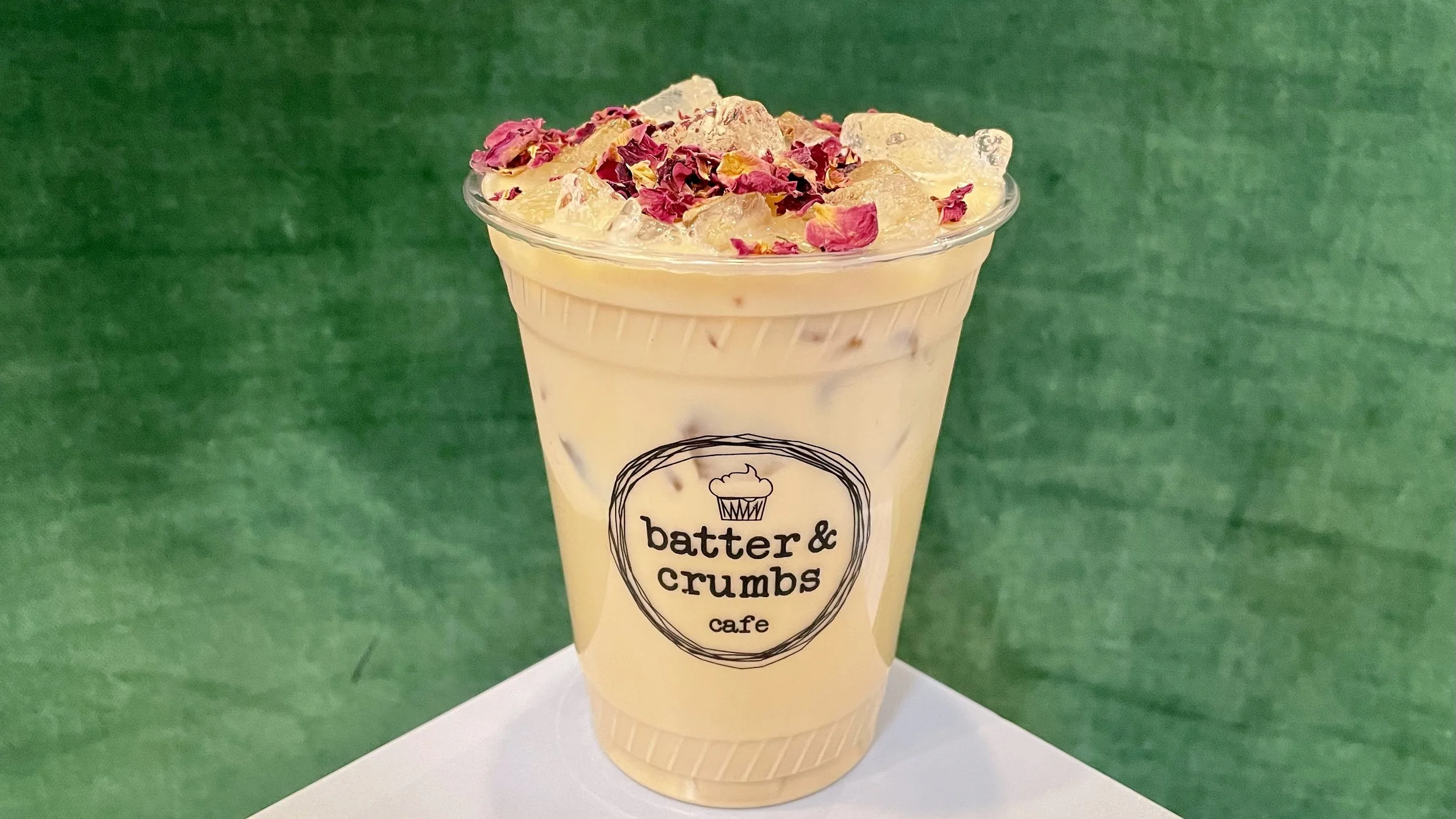 iced vanilla rose latte