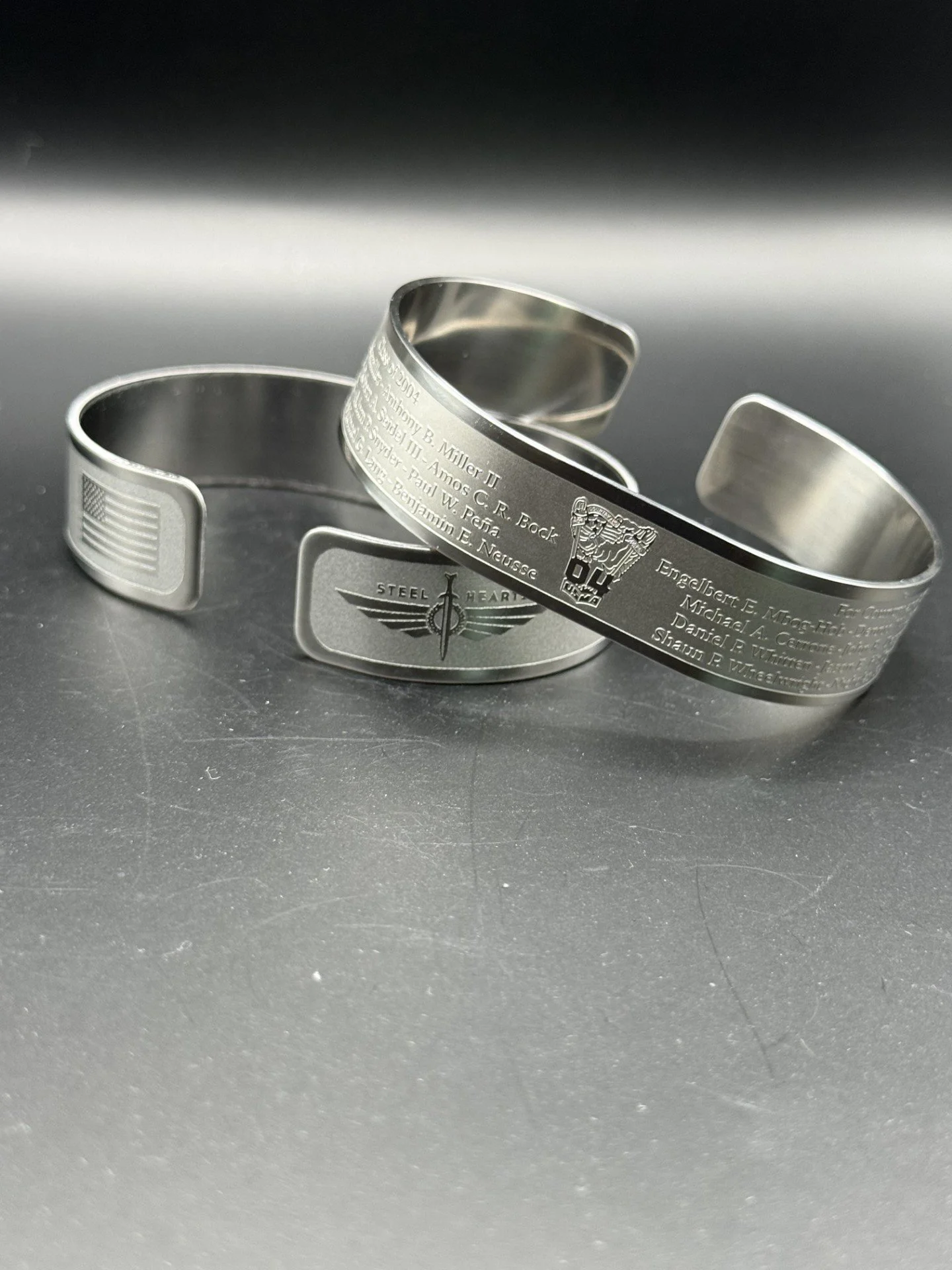 USMA Class of 2004 bracelet pic.jpg