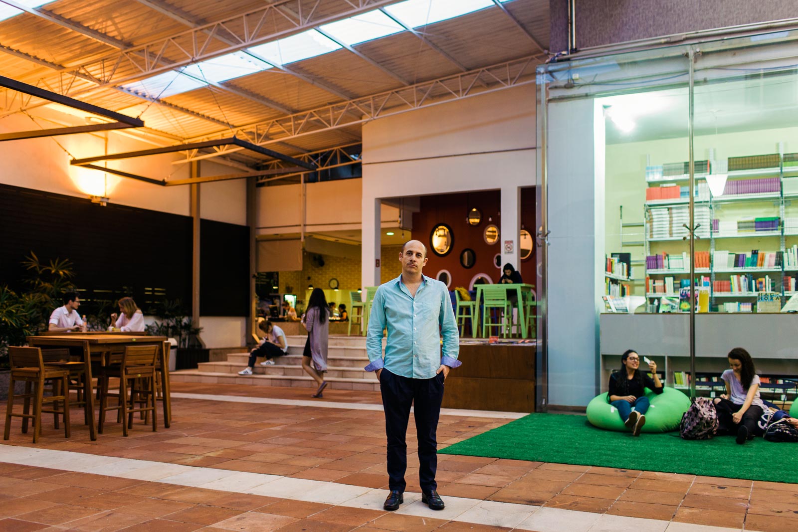 Victor, Italo-Brazilian, was born in Brazil but he has lived half of life in Italy. He is theDirector of  IED  in São Paulo. 