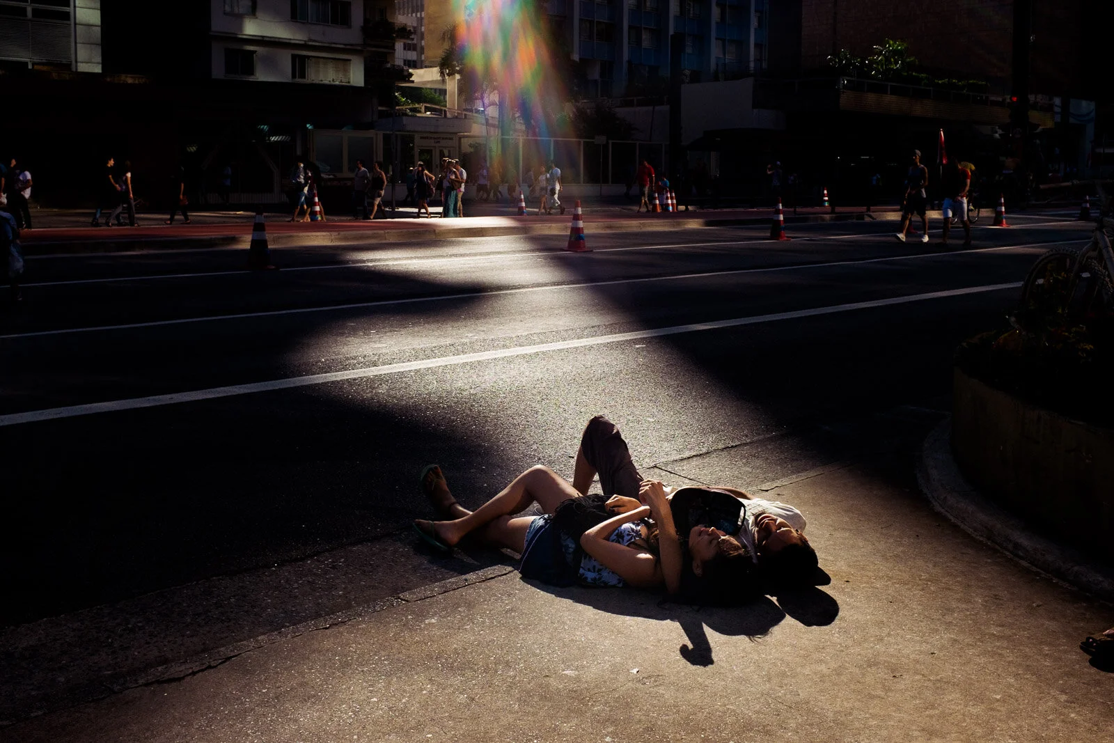  Sun bath - Avenida Paulista 