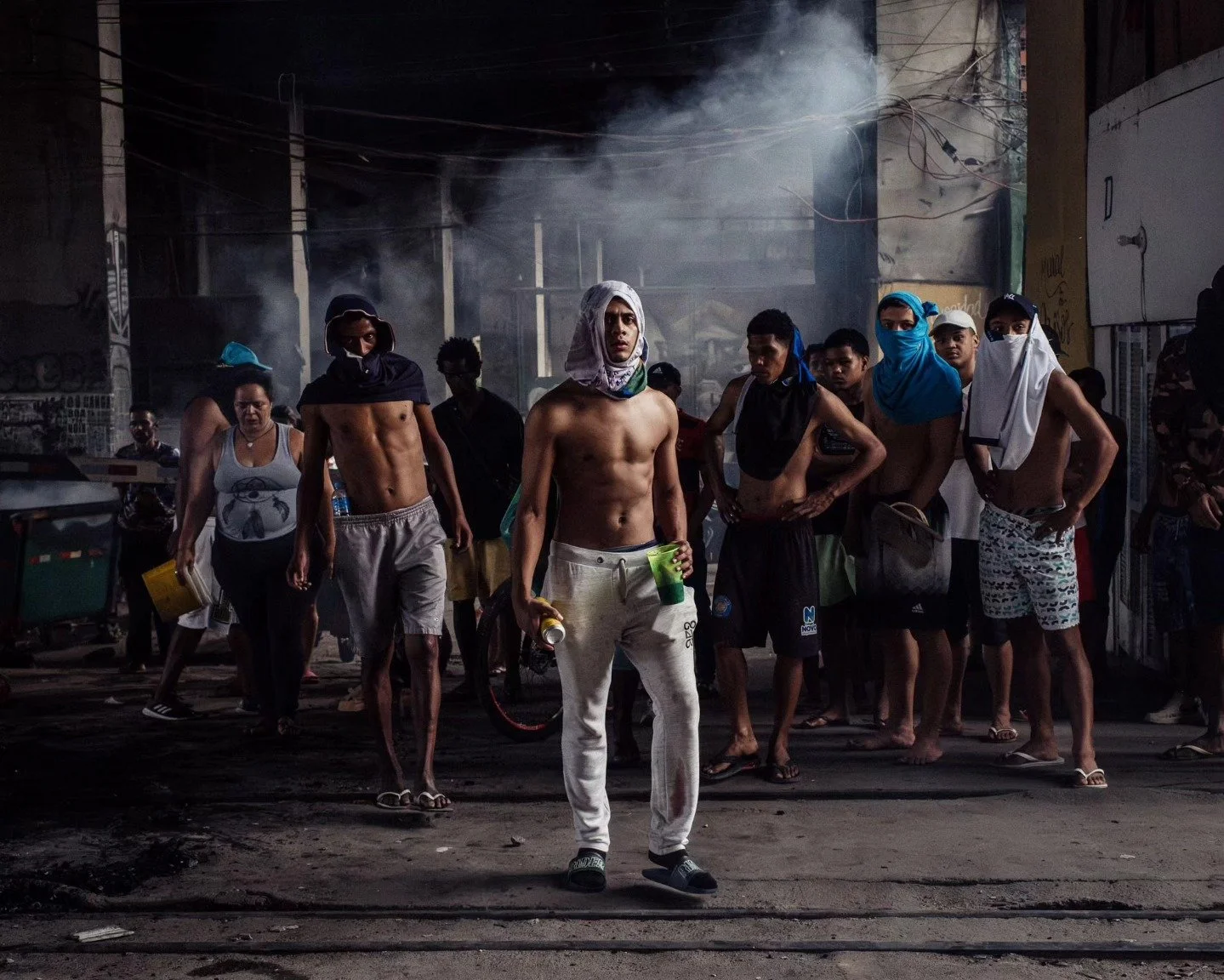 Em abril, no Brasil, o governador de extrema-direita Tarc&iacute;sio de Freitas deu uma ordem brutal de desocupa&ccedil;&atilde;o da @faveladomoinho , &uacute;ltima favela do centro da cidade, onde pretende construir um novo bairro administrativo. Ap