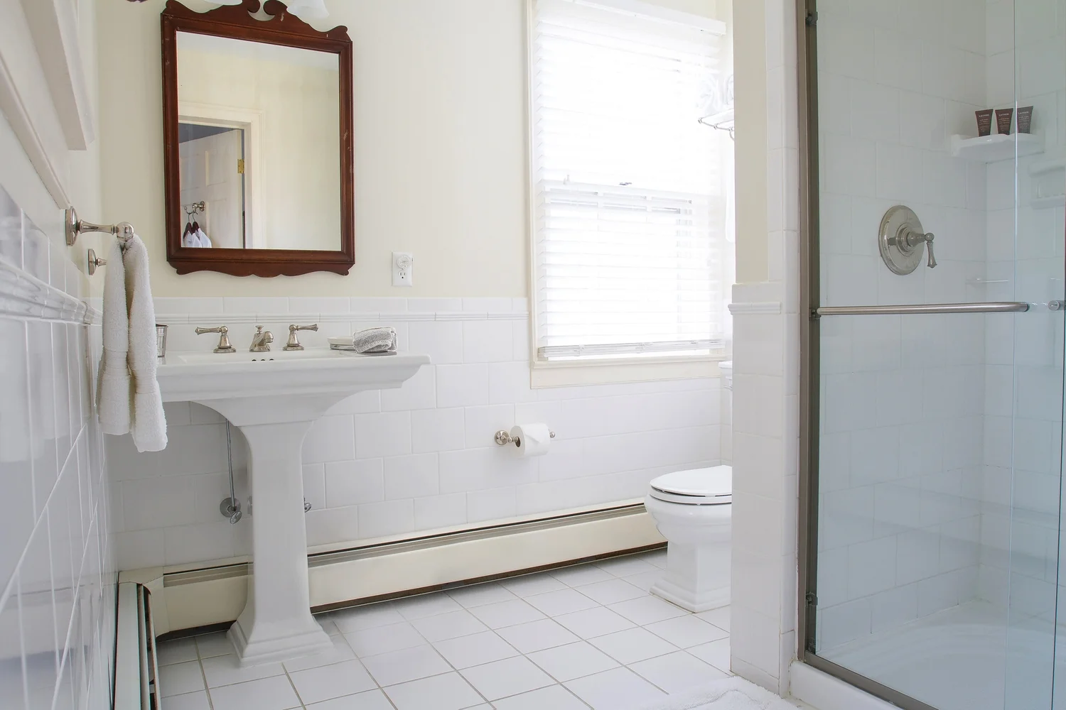 Modern Private Bath