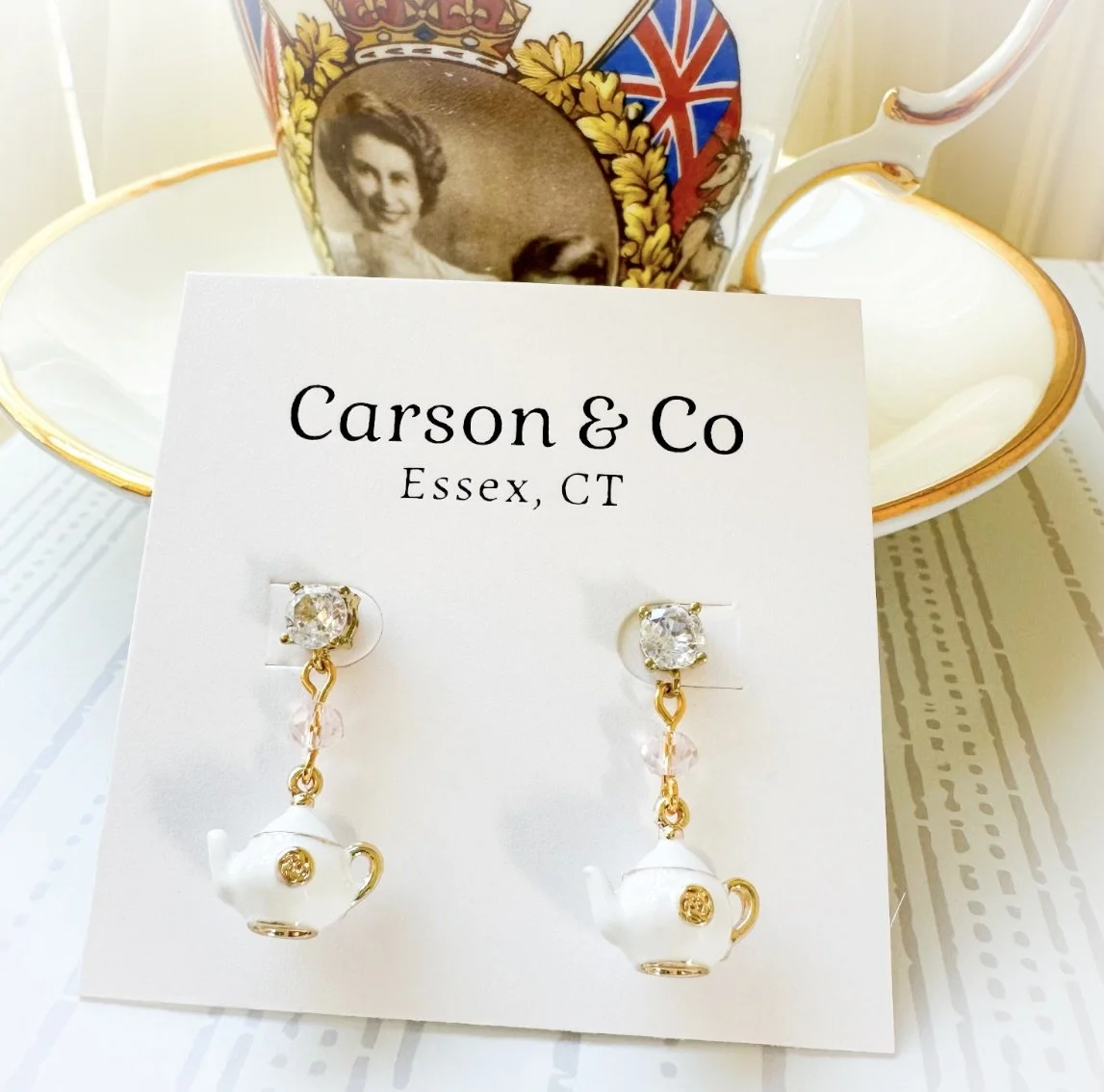 English teapot earrings