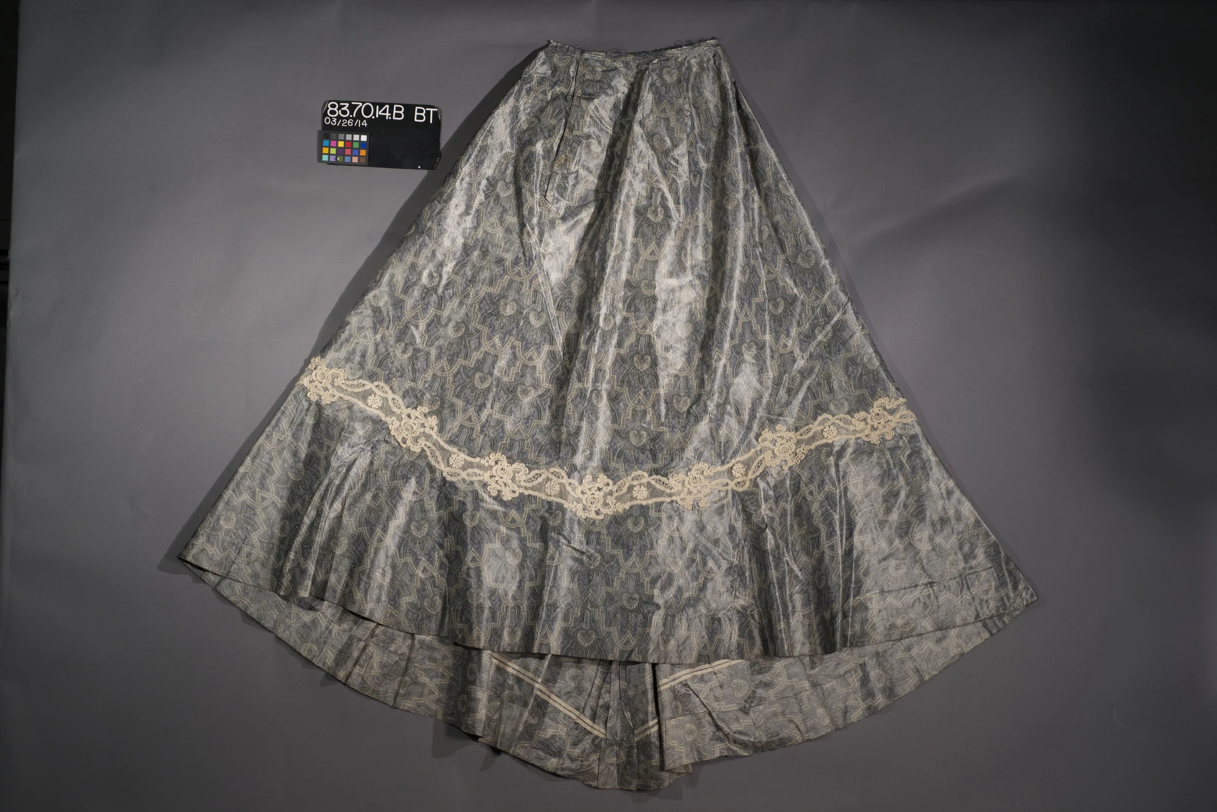 Skirt before treatment